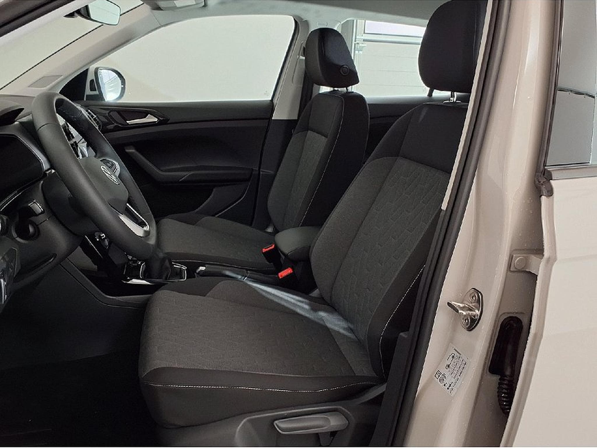 VW T-Cross (2026) - Photo 9