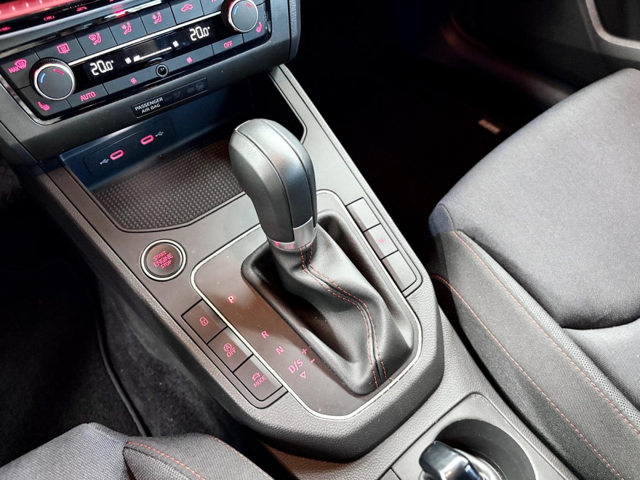 Seat Ibiza FR 115 CV  * Caméra * *Sièges Chauffants * (2025) - Photo 13