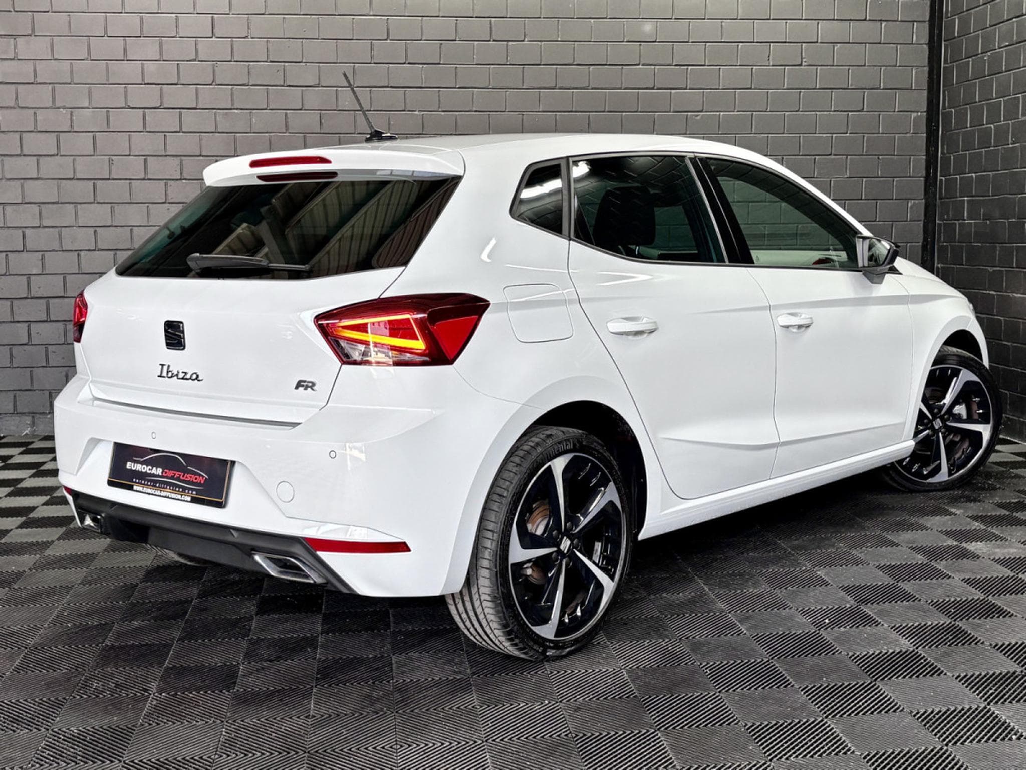 Seat Ibiza FR 115 CV  * Caméra * *Sièges Chauffants * (2025) - Photo 6