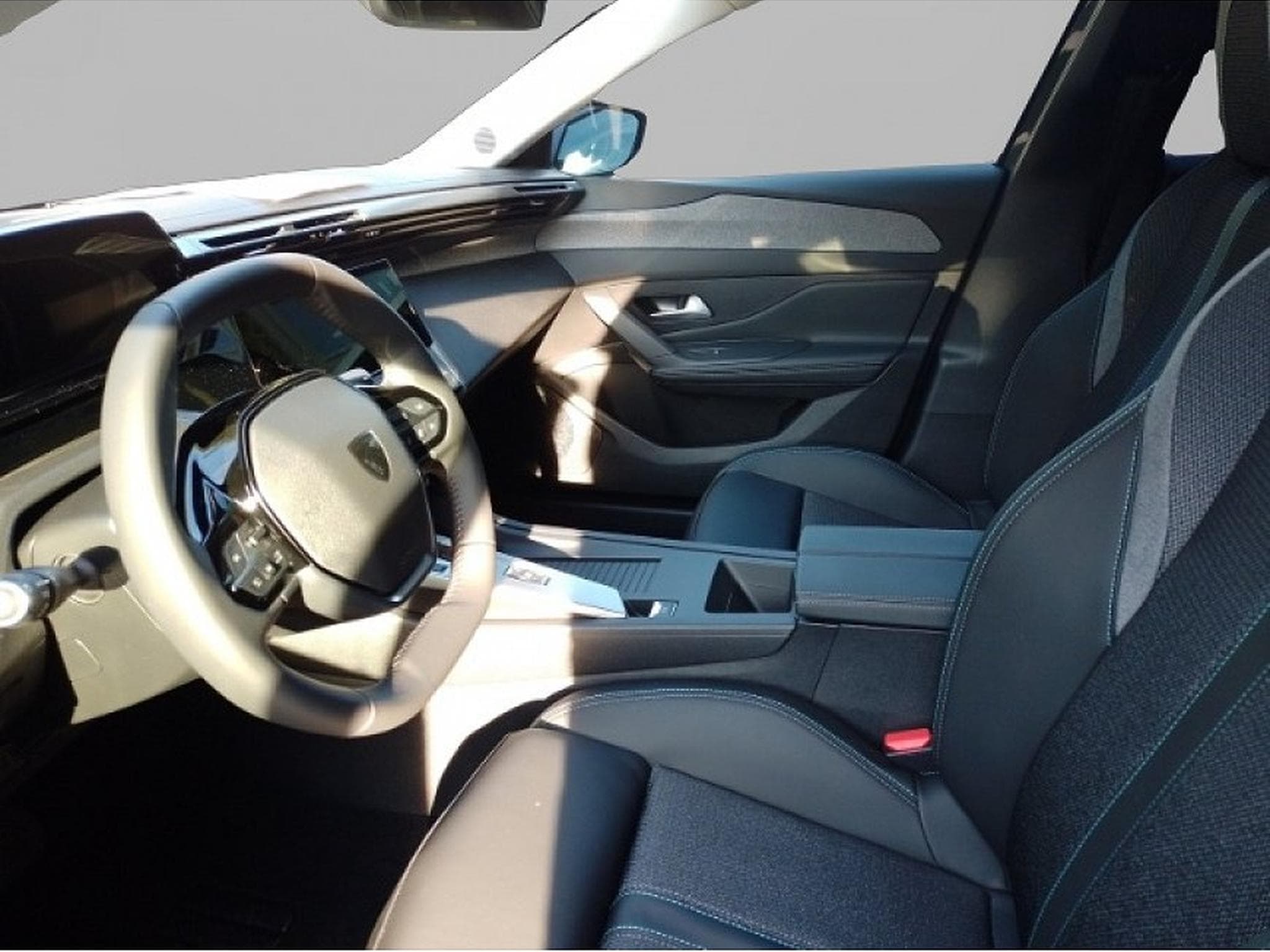 Peugeot 4008 (2025) - Photo 7