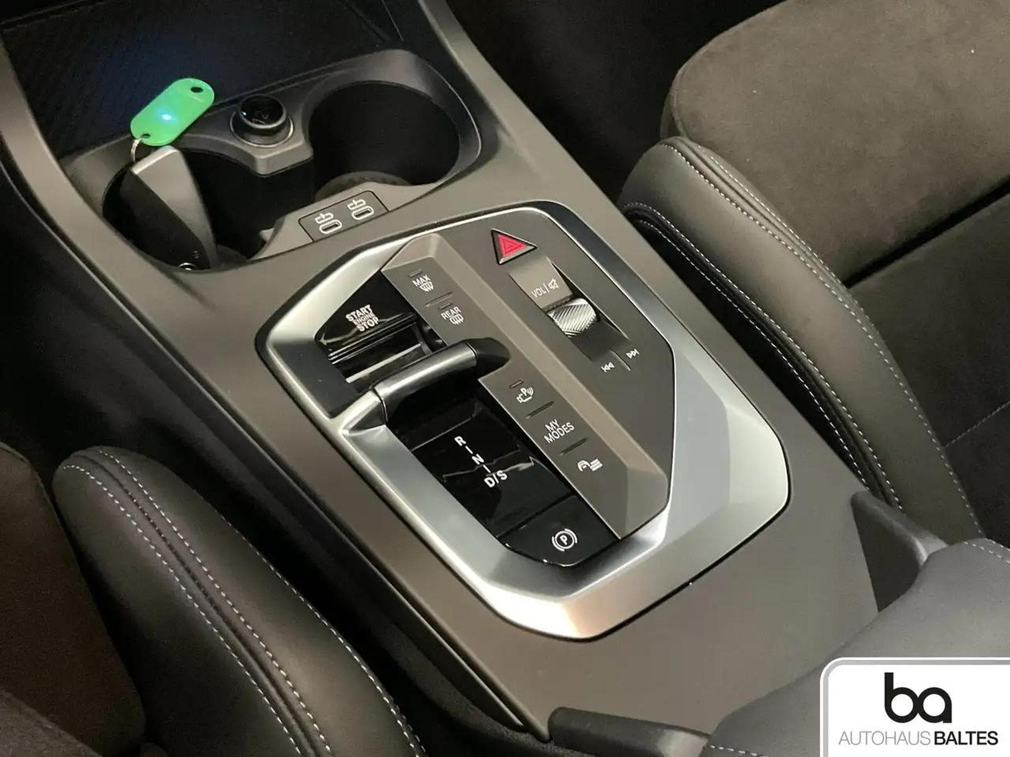 BMW 120 (2025) - Photo 11