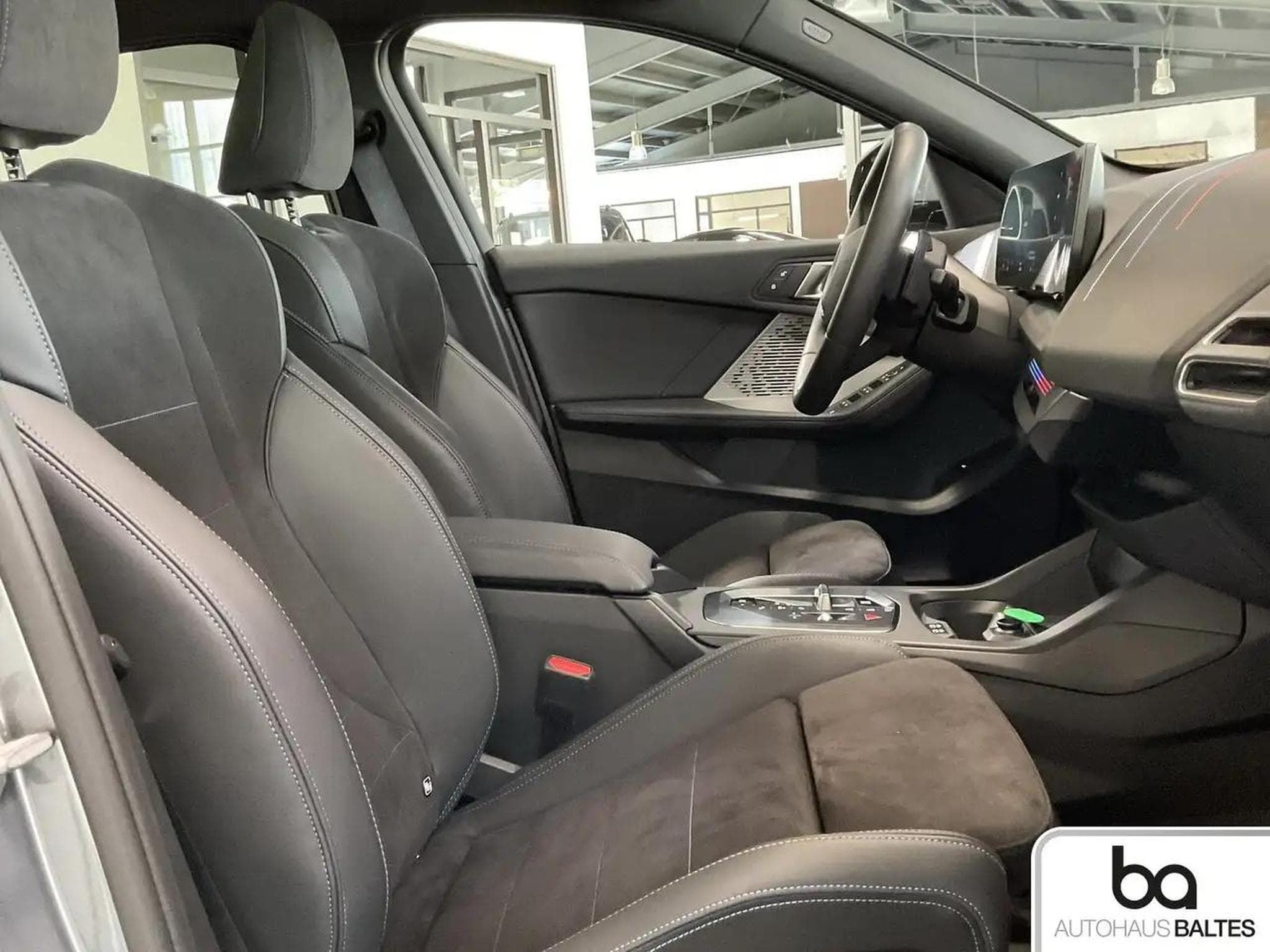 BMW 120 (2025) - Photo 7