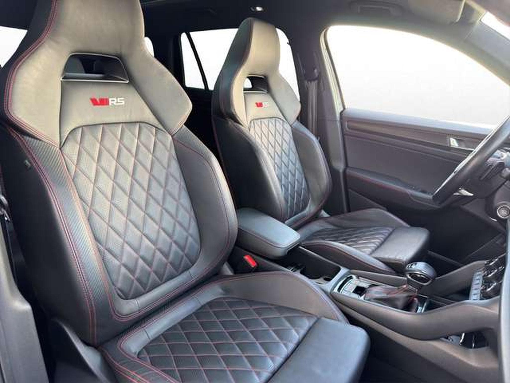 Skoda Kodiaq RS 4x4/Canton/AHK/360°/Pano/Matrix (2022) - Photo 13