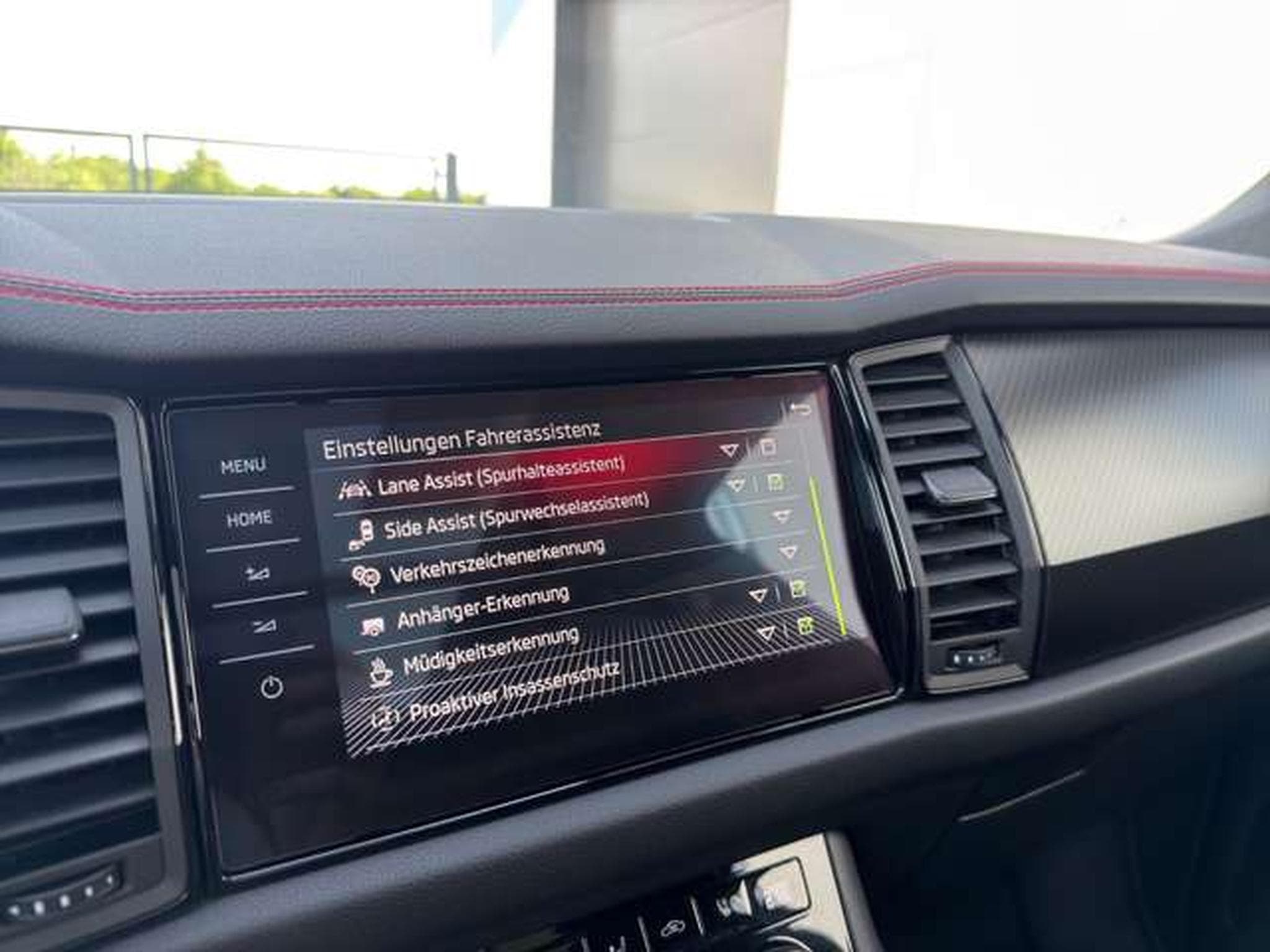 Skoda Kodiaq RS 4x4/Canton/AHK/360°/Pano/Matrix (2022) - Photo 22