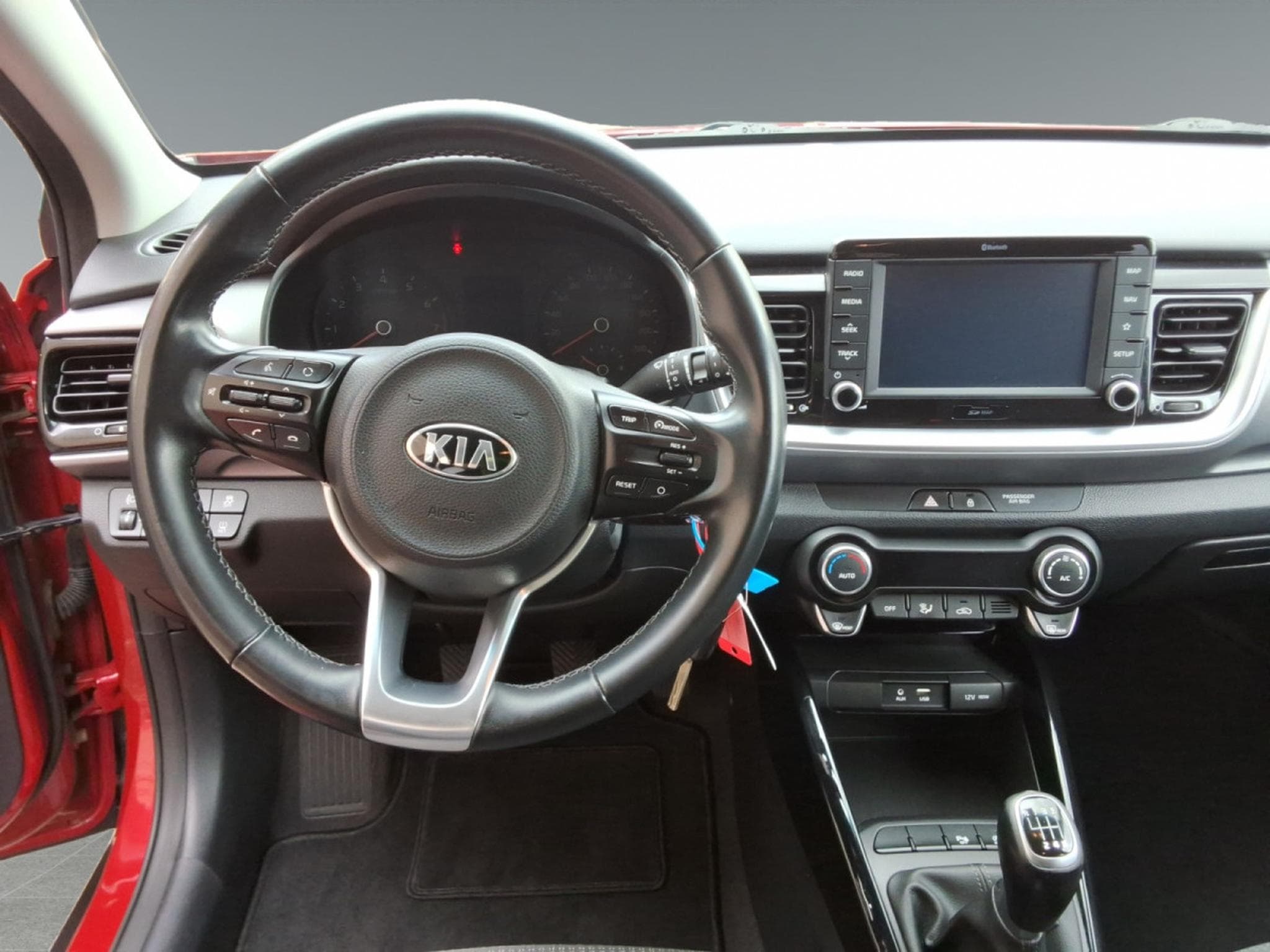 Kia Stonic Fusion 1.4 ISG (2019) - Photo 10