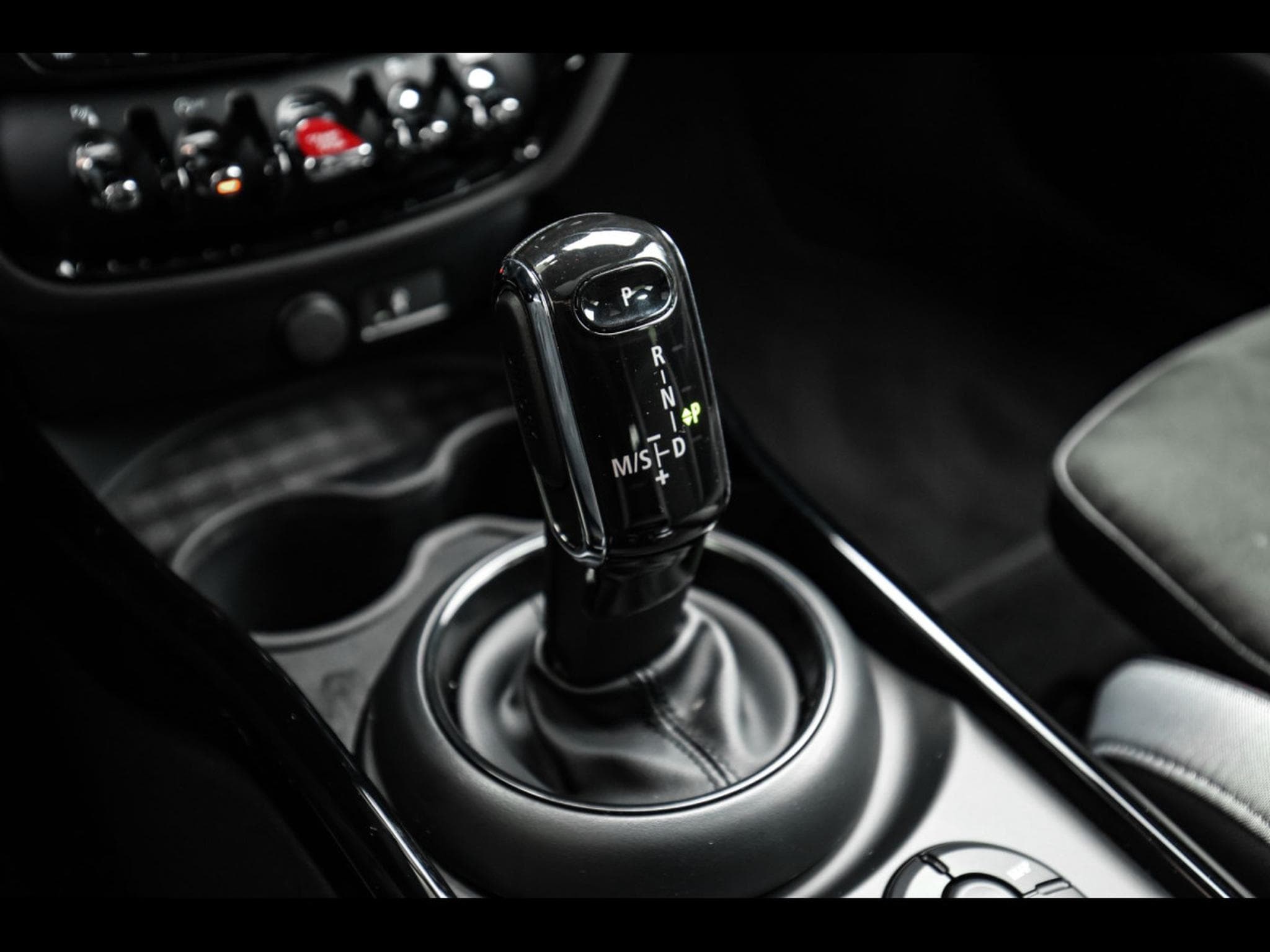 Mini Clubman John Cooper Works ALL4 - MIDNIGHT BLACK II (2022) - Photo 18