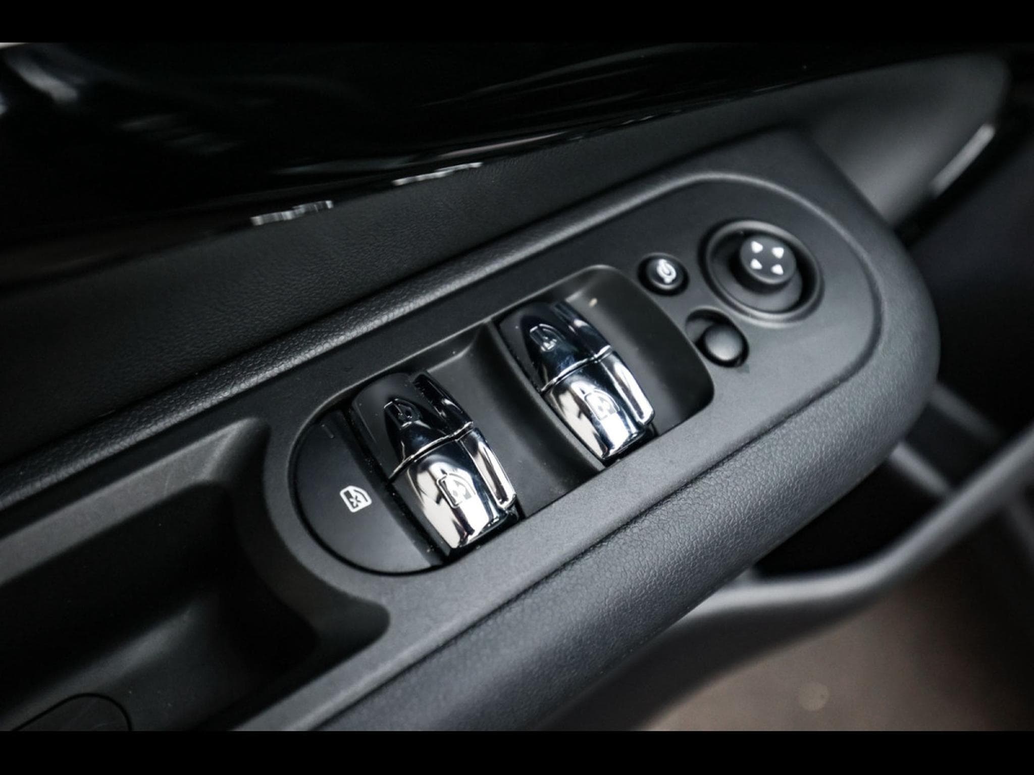 Mini Clubman Cooper JOHN COOPER WORKS ALL4 - MIDNIGHT BLACK II (2022) - Photo 14