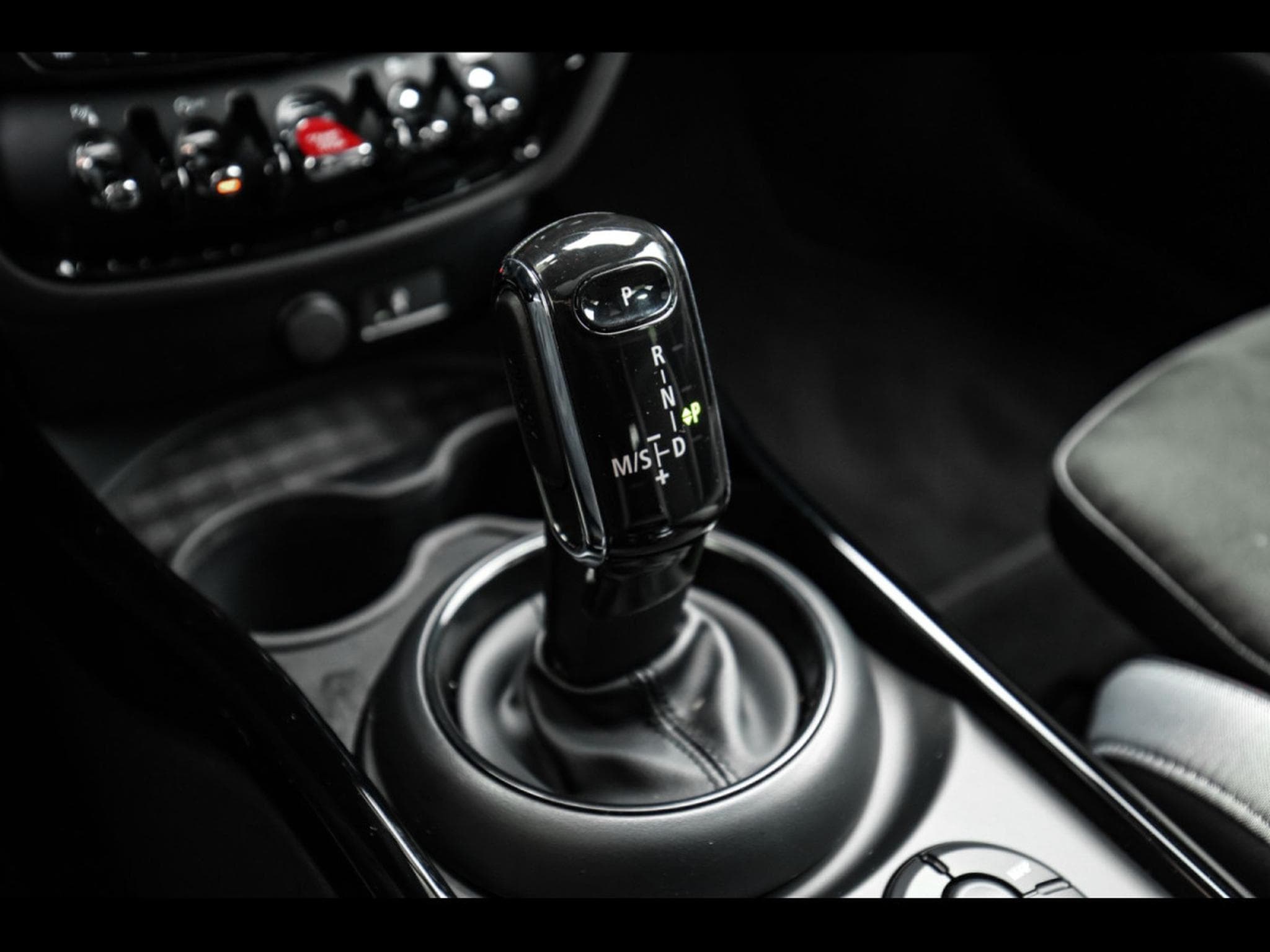 Mini Clubman Cooper JOHN COOPER WORKS ALL4 - MIDNIGHT BLACK II (2022) - Photo 18