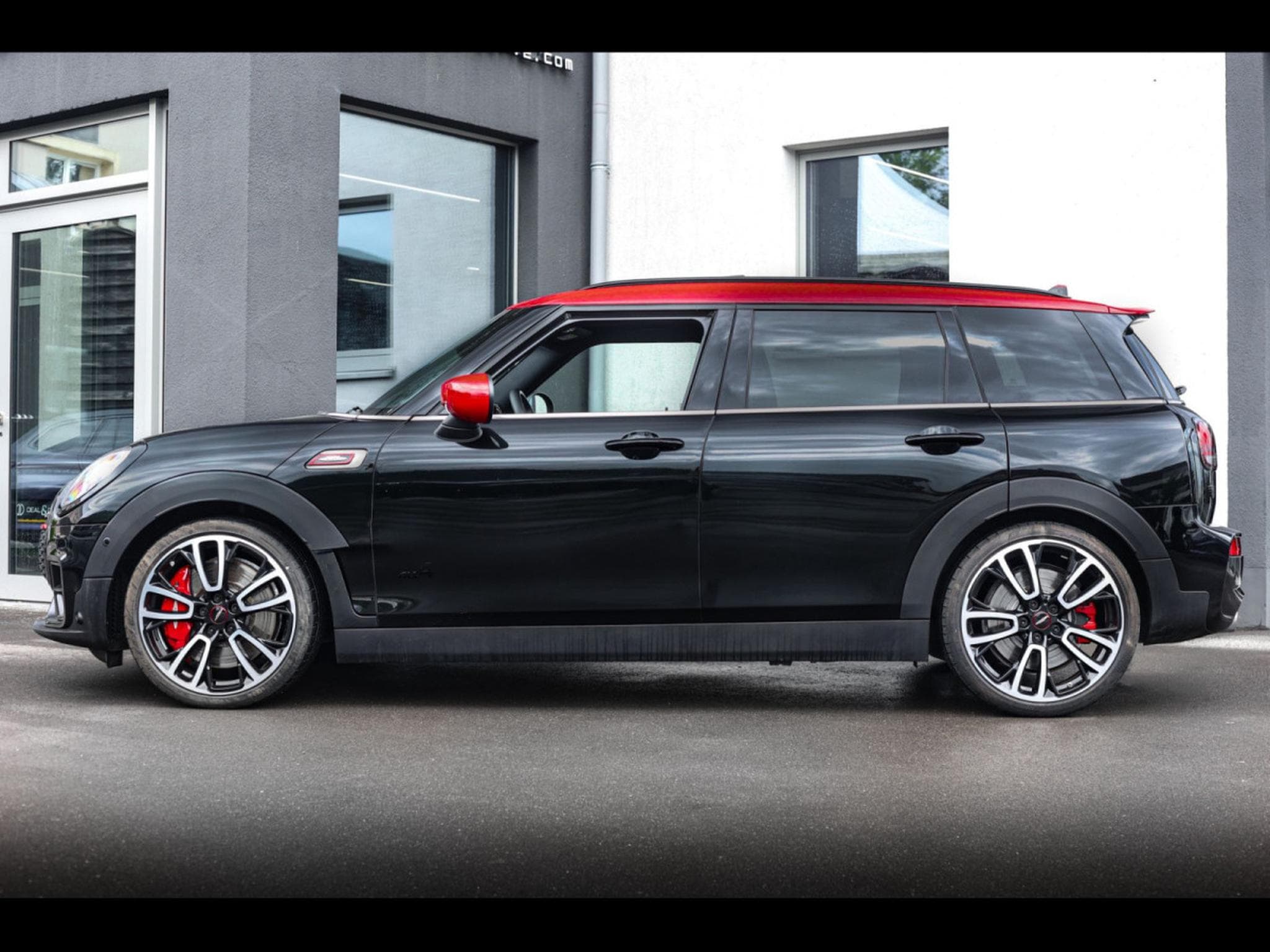 Mini Clubman Cooper JOHN COOPER WORKS ALL4 - MIDNIGHT BLACK II (2022) - Photo 2