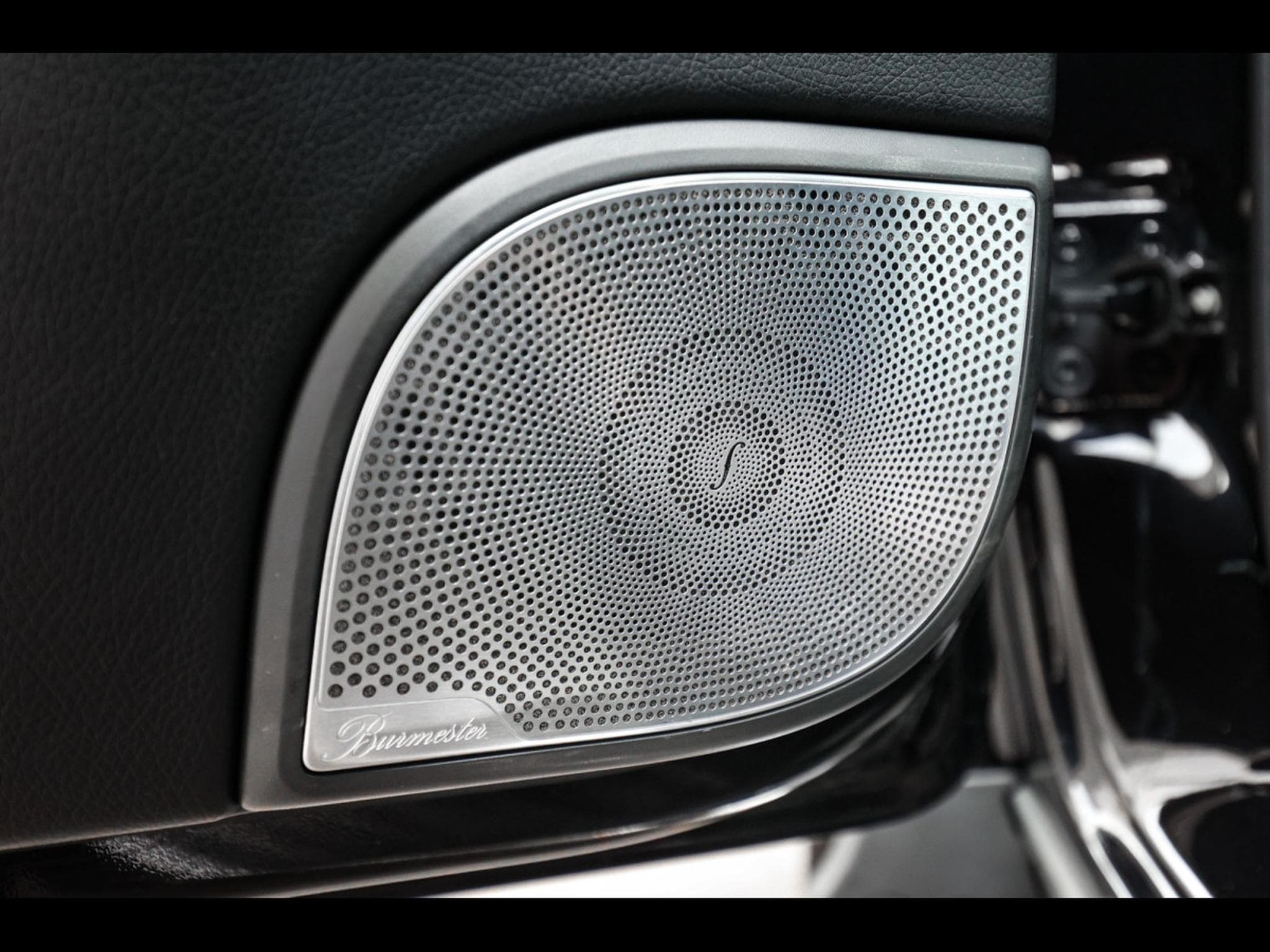 Mercedes G 500 AMG-LINE – PACK NIGHT (2020) - Photo 19