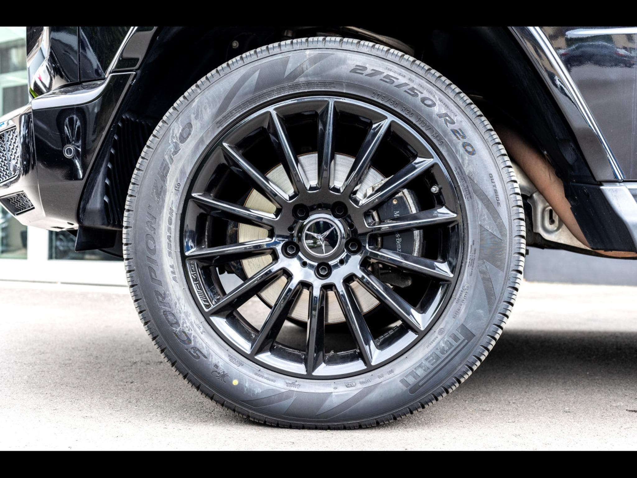 Mercedes G 500 AMG-LINE – PACK NIGHT (2020) - Photo 7