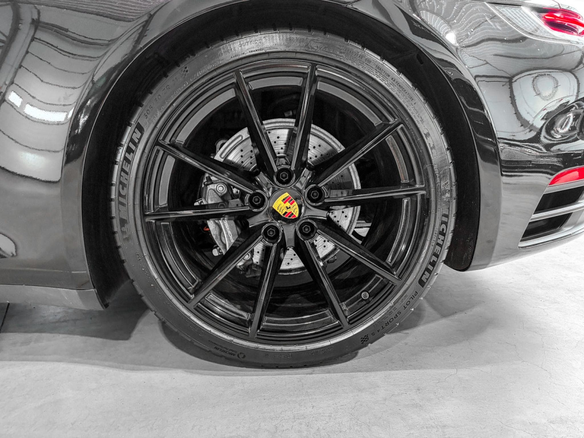Porsche 911 992 CARRERA 2/ BOSE/ 360°/ 90L/ SPORT CHRONO (2024) - Photo 19