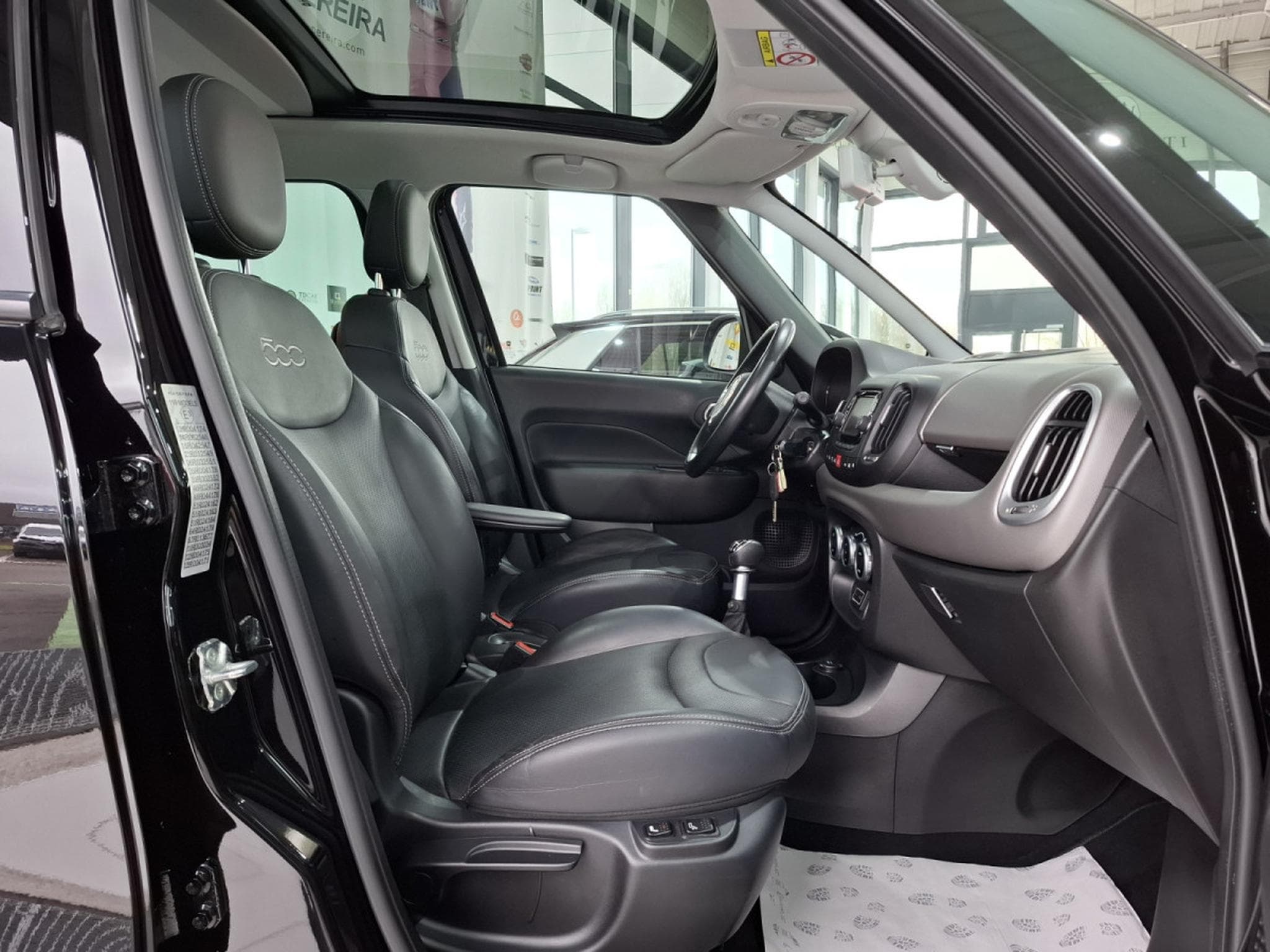 Fiat 500L 1.6 JTD 120 NAVI, CUIR, PANORAMA, 1 HAND (2016) - Photo 5