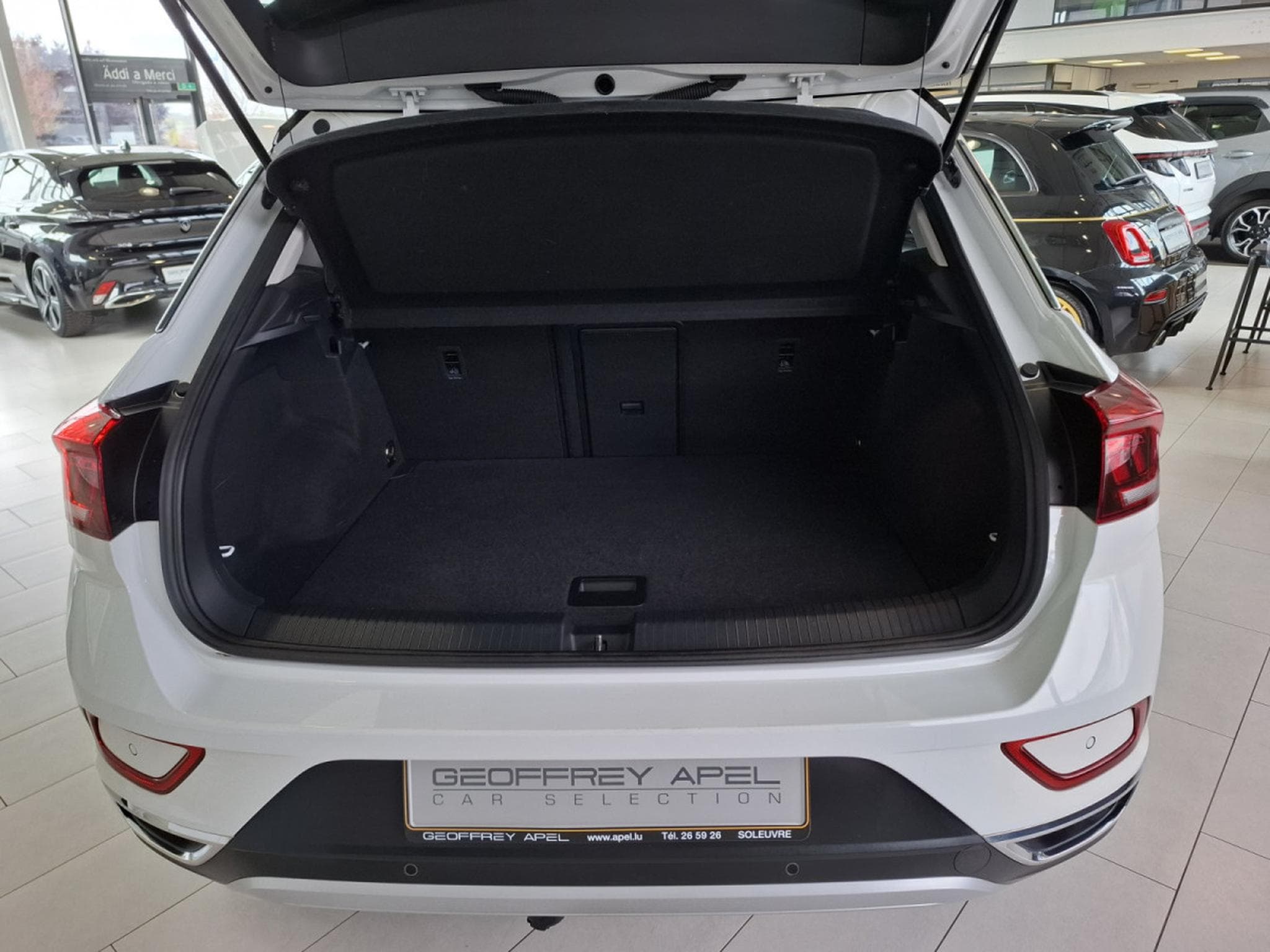 VW T-Roc 1.5 TSI 150 DSG STYLE,1 HAND,VIRTUAL,KAMERA,NAVI,CARPLAY,LED (2022) - Foto 16