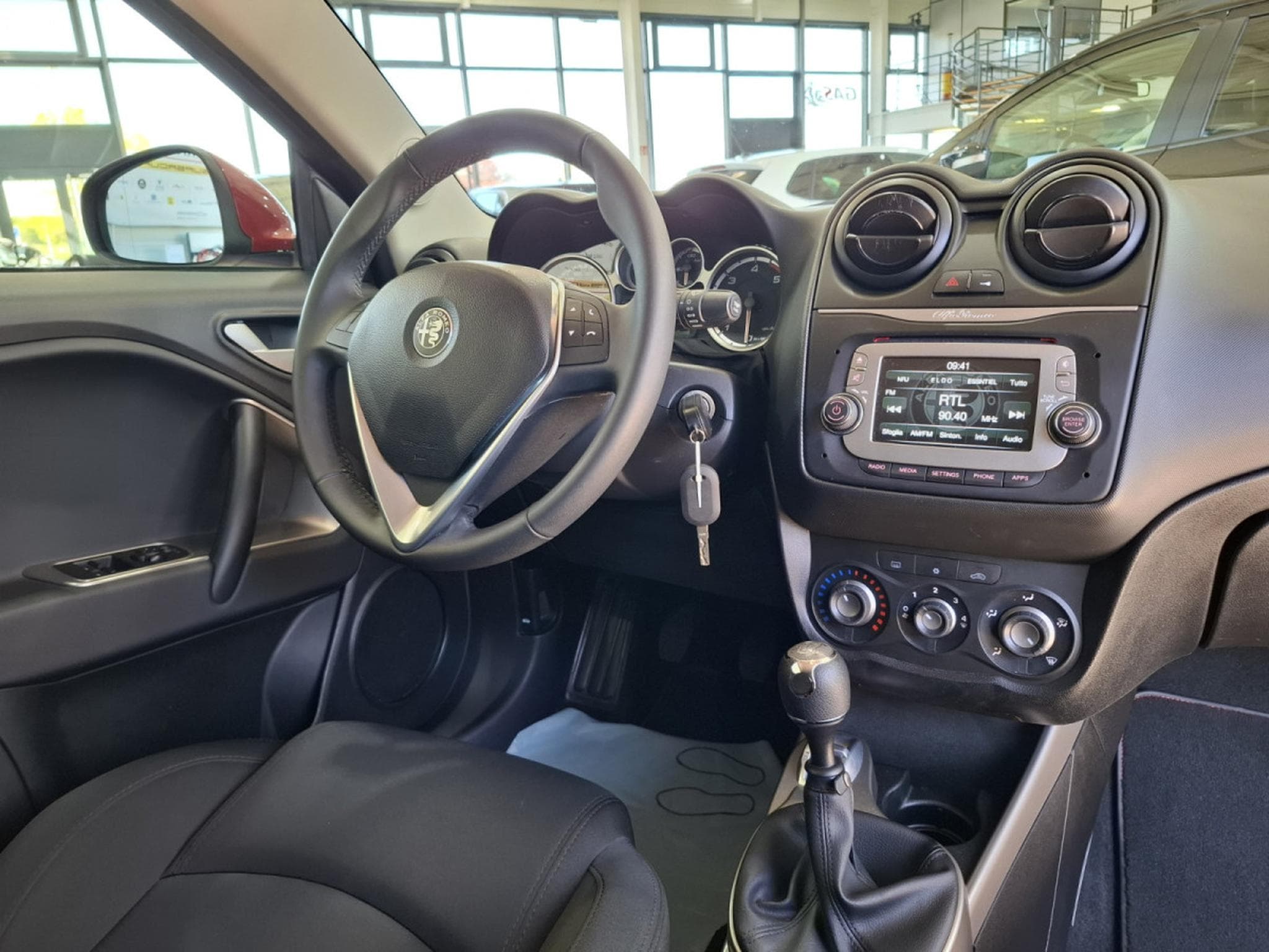 Alfa-Romeo Mito 1.3 MULTIJET , ALU 16'', BLUETOOTH, CARNET D'ENTRETIEN, GARA (2018) - Photo 7