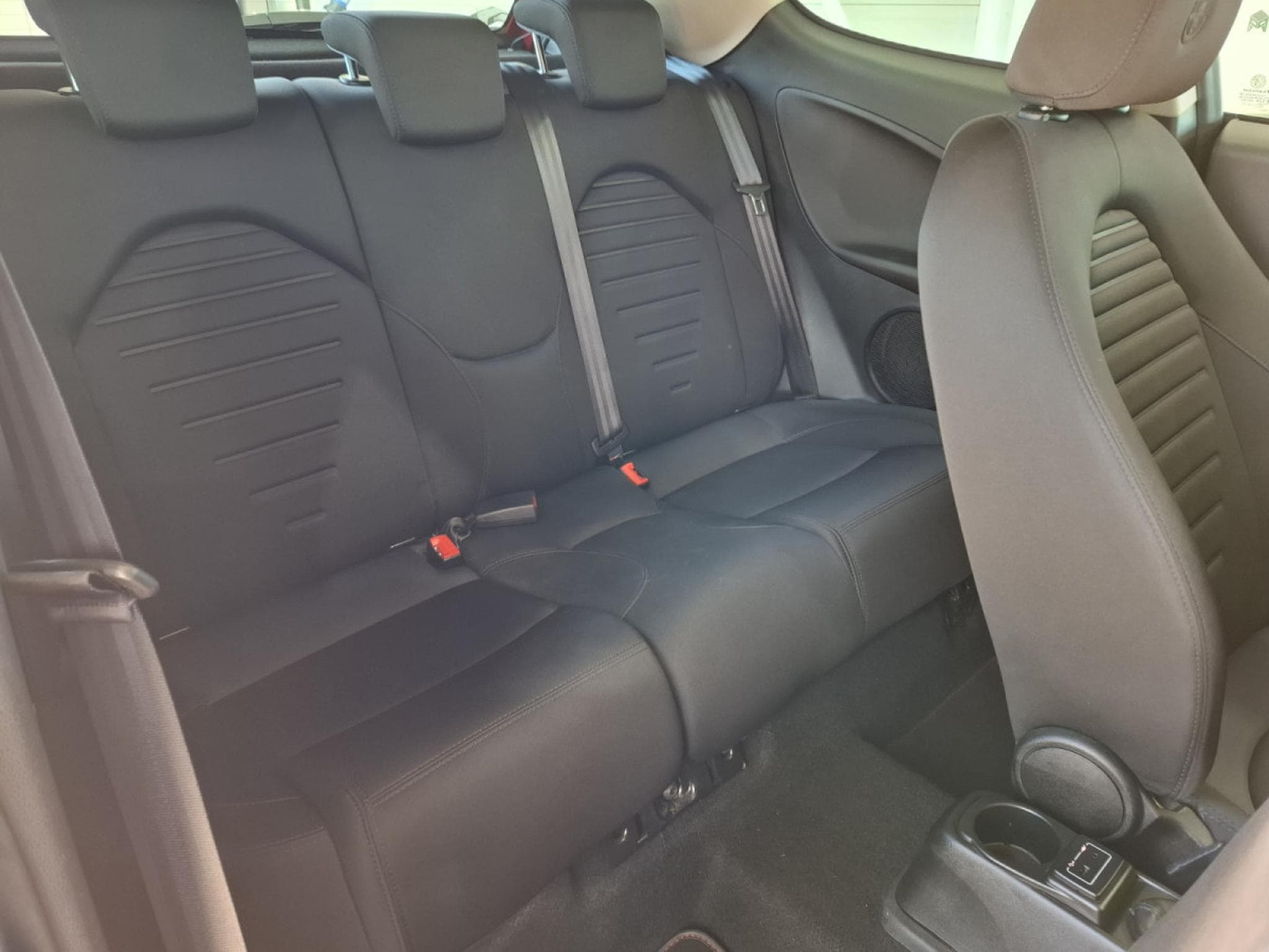 Alfa-Romeo Mito 1.3 MULTIJET , ALU 16'', BLUETOOTH, CARNET D'ENTRETIEN, GARA (2018) - Photo 9