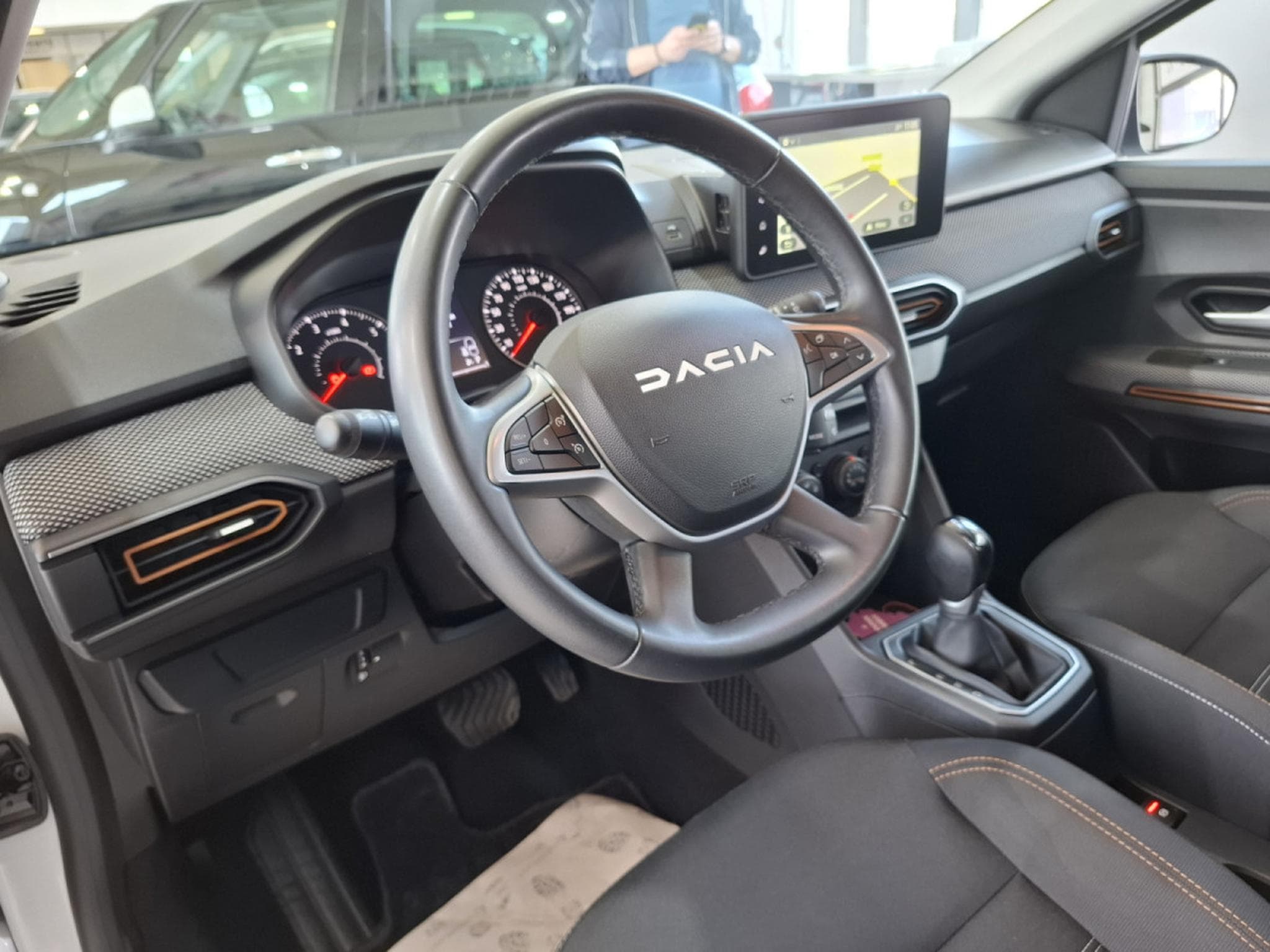 Dacia Sandero 1.0 TCe 90 Stepway, B.Auto., 1 HAND, CAMERA, NAVI, PDC, REGU (2023) - Photo 8