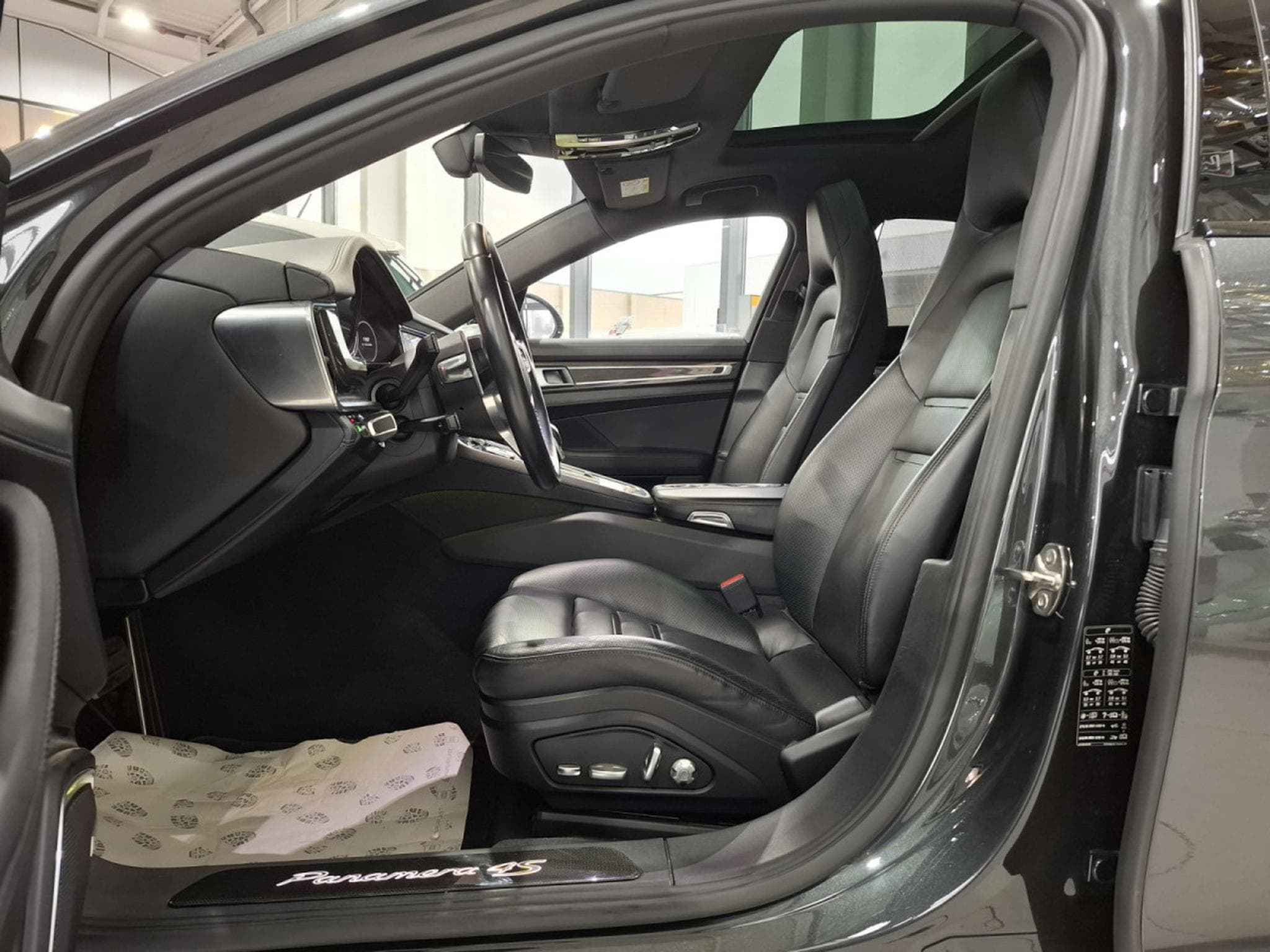 Porsche Panamera 4S SPORT TURISMO 441, PACK CHRONO, CARBON, PANO, CUIR, NAVI (2017) - Photo 8