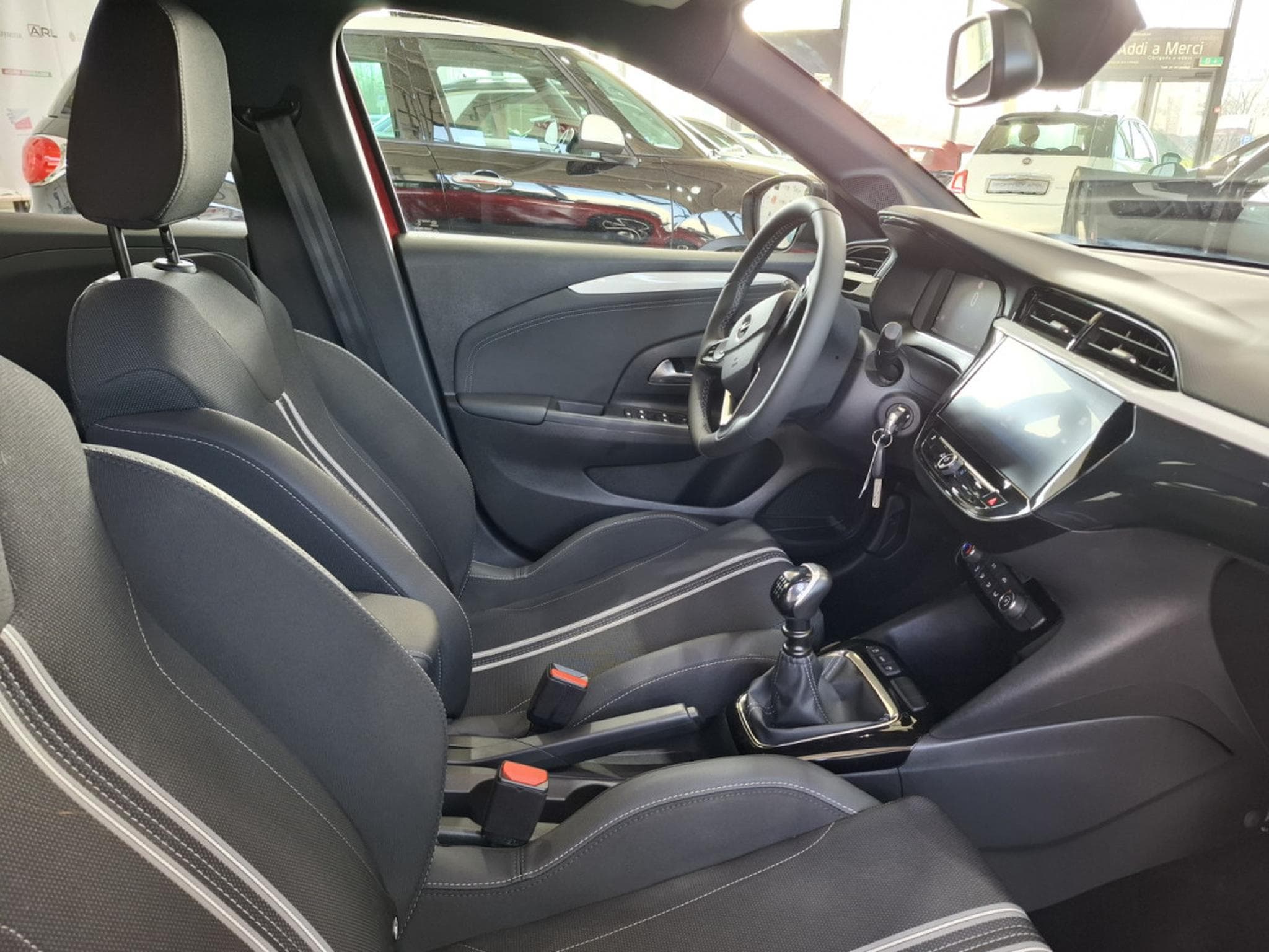 Opel Corsa 1.2 TURBO 101 GS, LED, VIRTUAL, KAMERA, CARPLAY,TEMPO, CUIR (2025) - Photo 6
