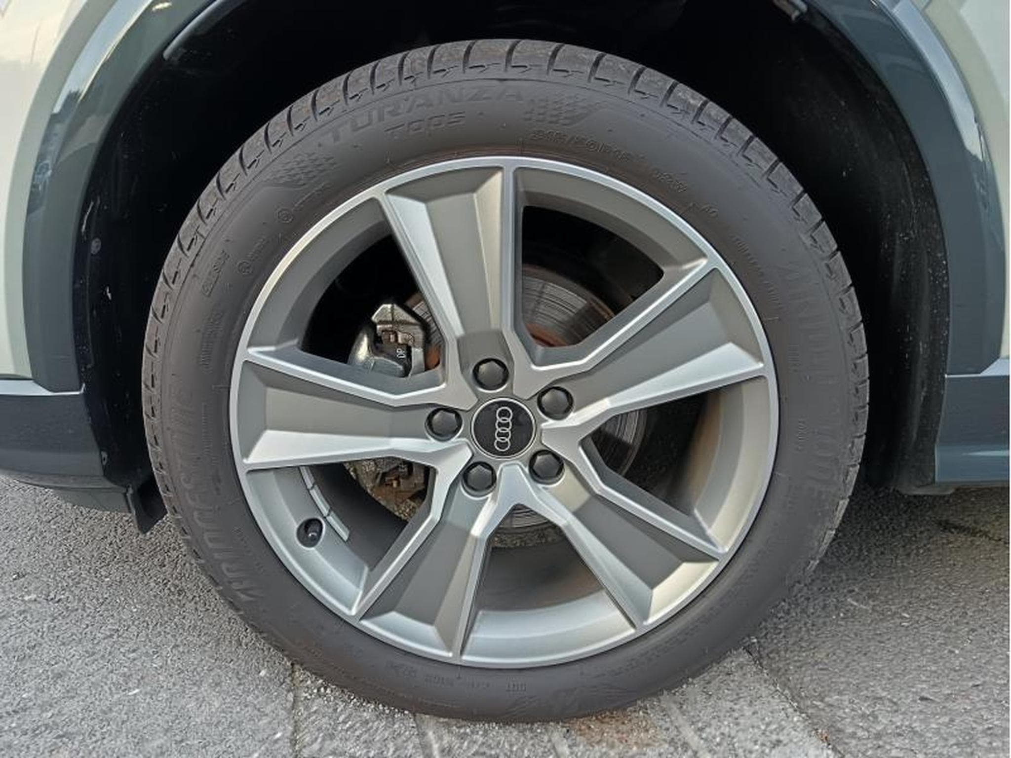 Audi Q2 Advanced 35 TFSI s-tronic (2024) - Photo 7