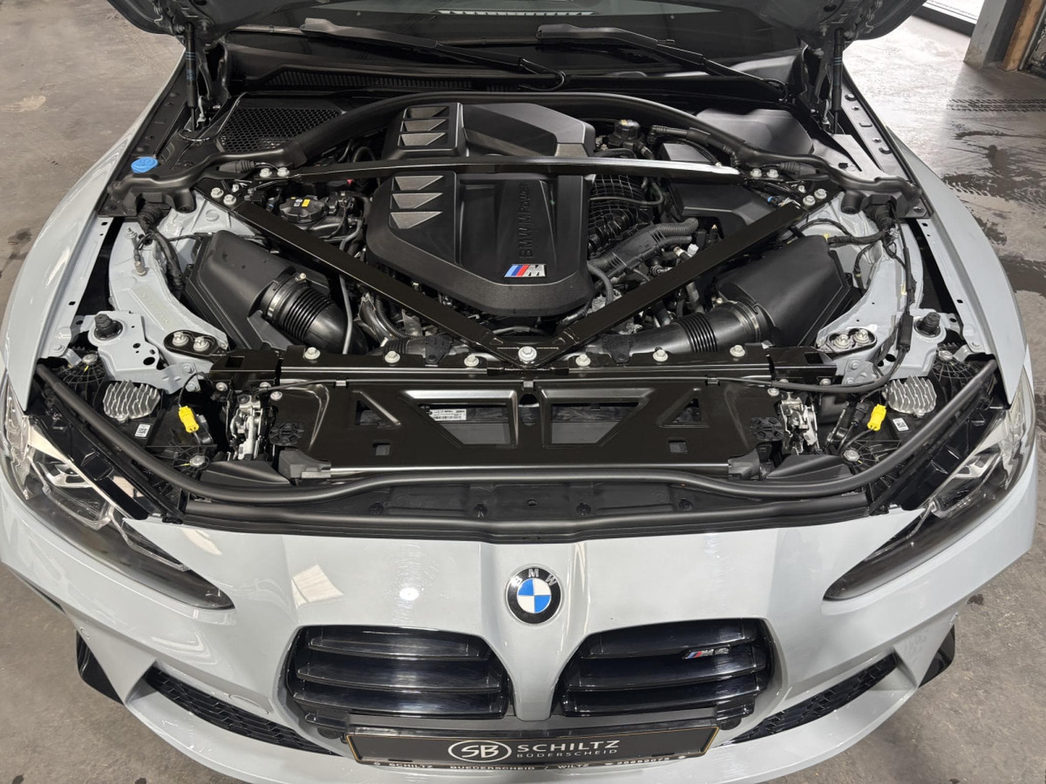 BMW M4 3.0   Toit Carbone Manuelle (2022) - Photo 10