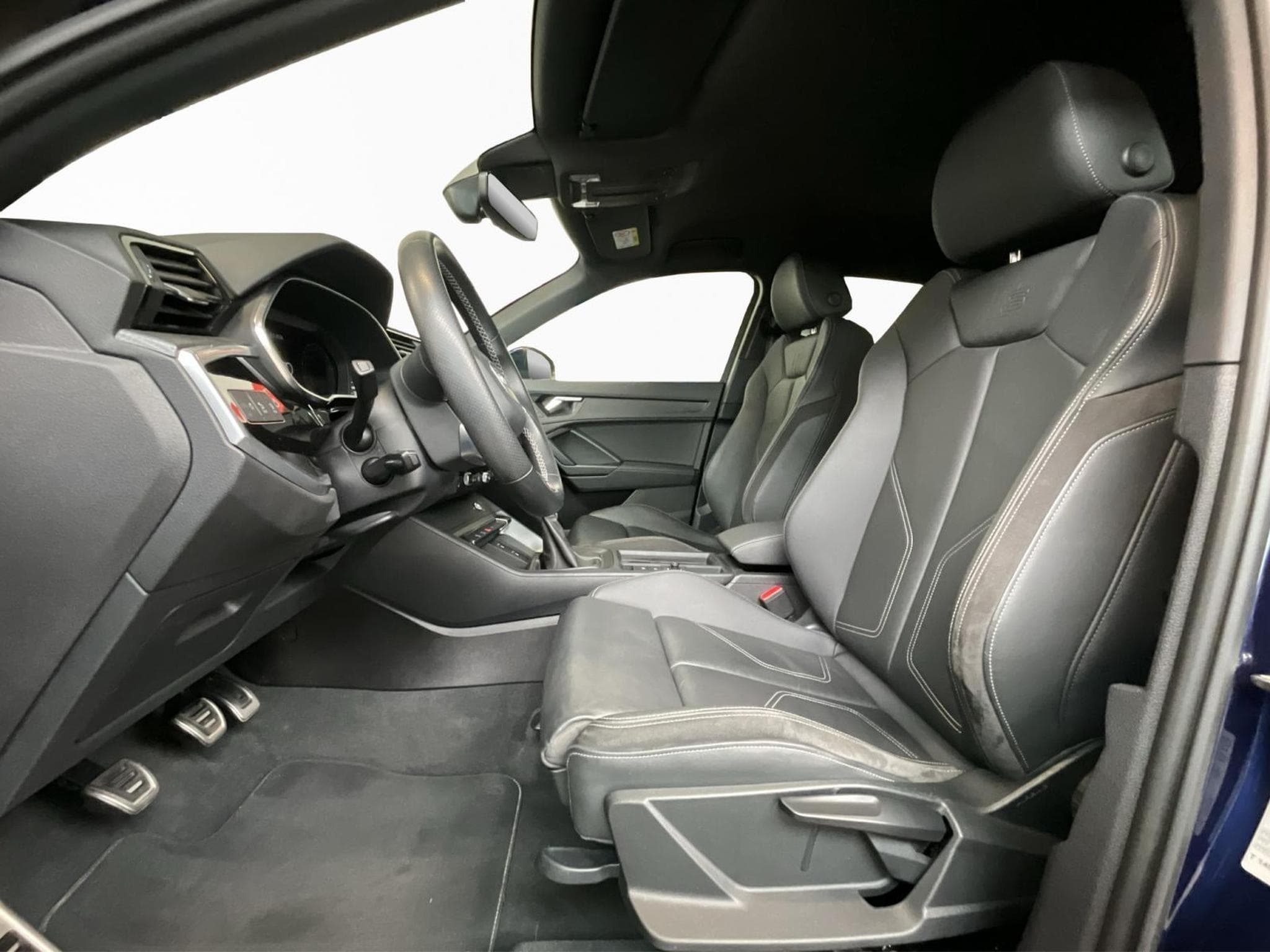 Audi Q3 Advanced+S-Line+35TFSI+LED+P.Business (2022) - Foto 11