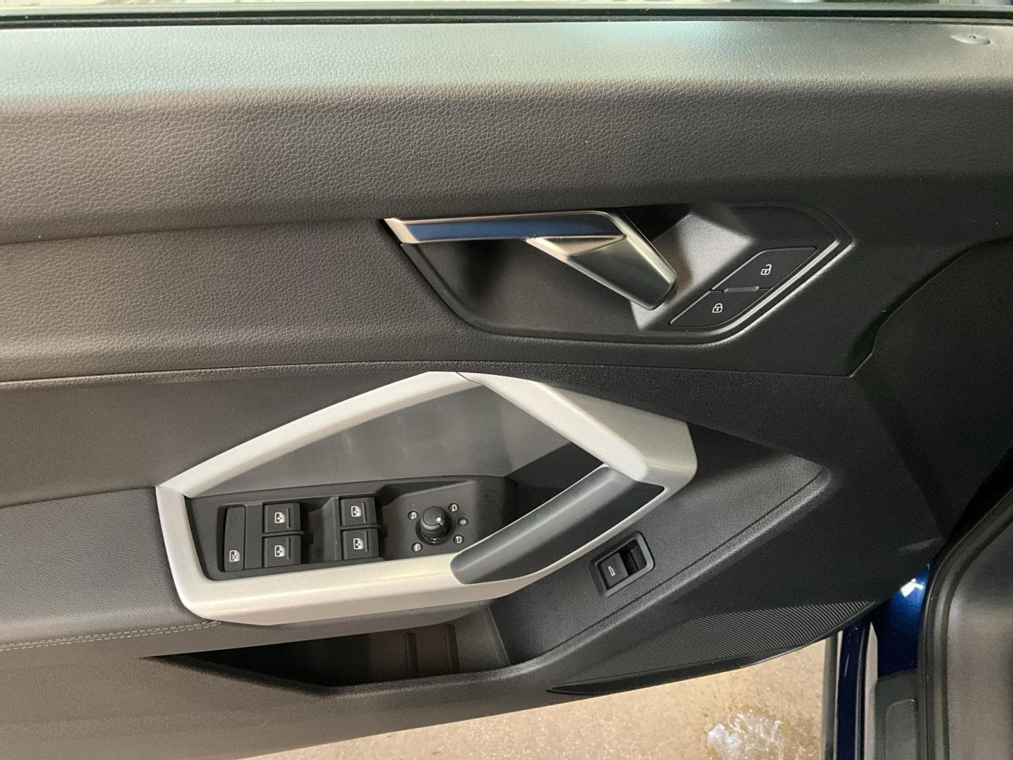 Audi Q3 35TDI+S-TRONIC+Led+Navi (2023) - Foto 10
