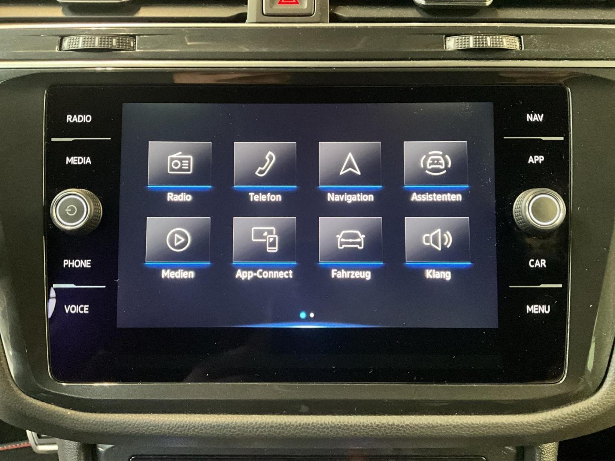VW Tiguan Life-Urban-Sport+DSG+Led+Head+Sound (2024) - Photo 16