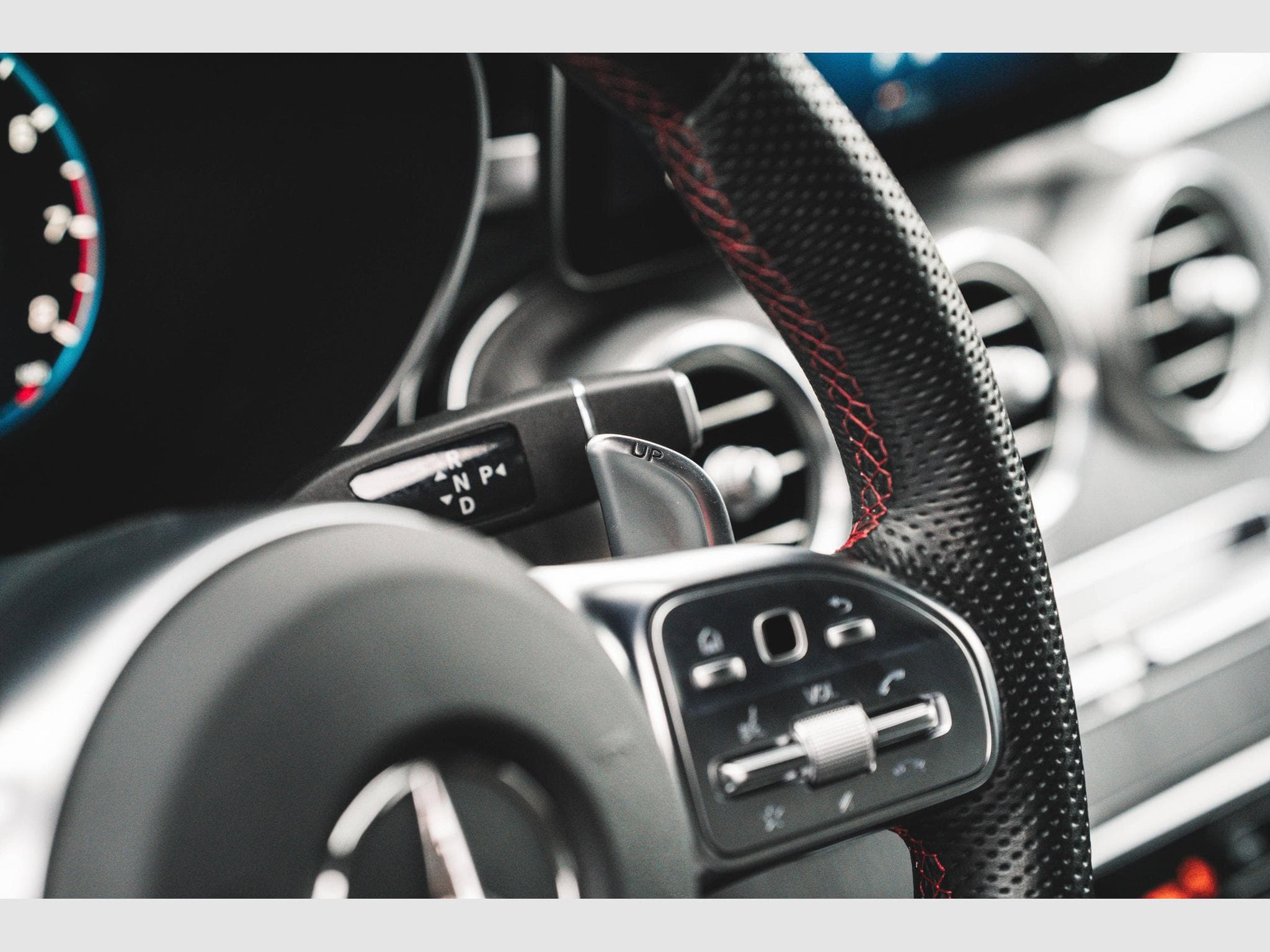 Mercedes GLC GLC 43 AMG 390ch – Très belle configuration – Entretien Merc (2019) - Foto 30