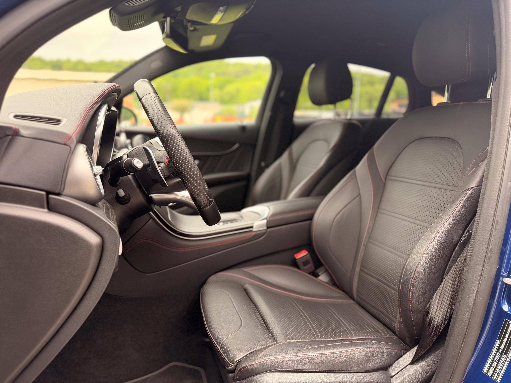 Mercedes GLC GLC 43 AMG 390ch – Très belle configuration – Entretien Merc (2019) - Foto 46