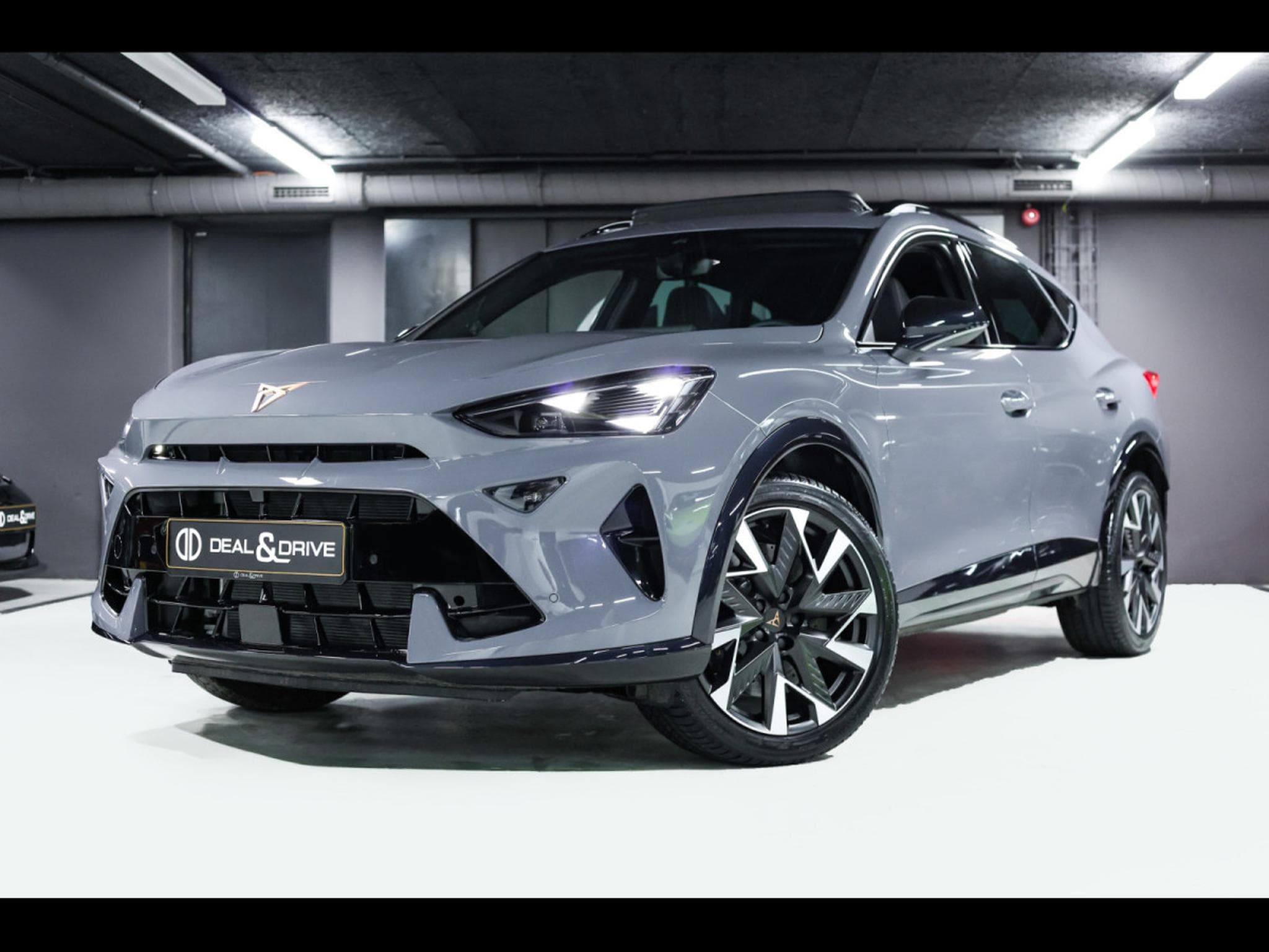 Cupra Formentor VZ 2.0 TSI 333 DSG7 4DRIVE (FACELIFT) – PACK SKYLINE - GRAPH (2025) - Foto 1