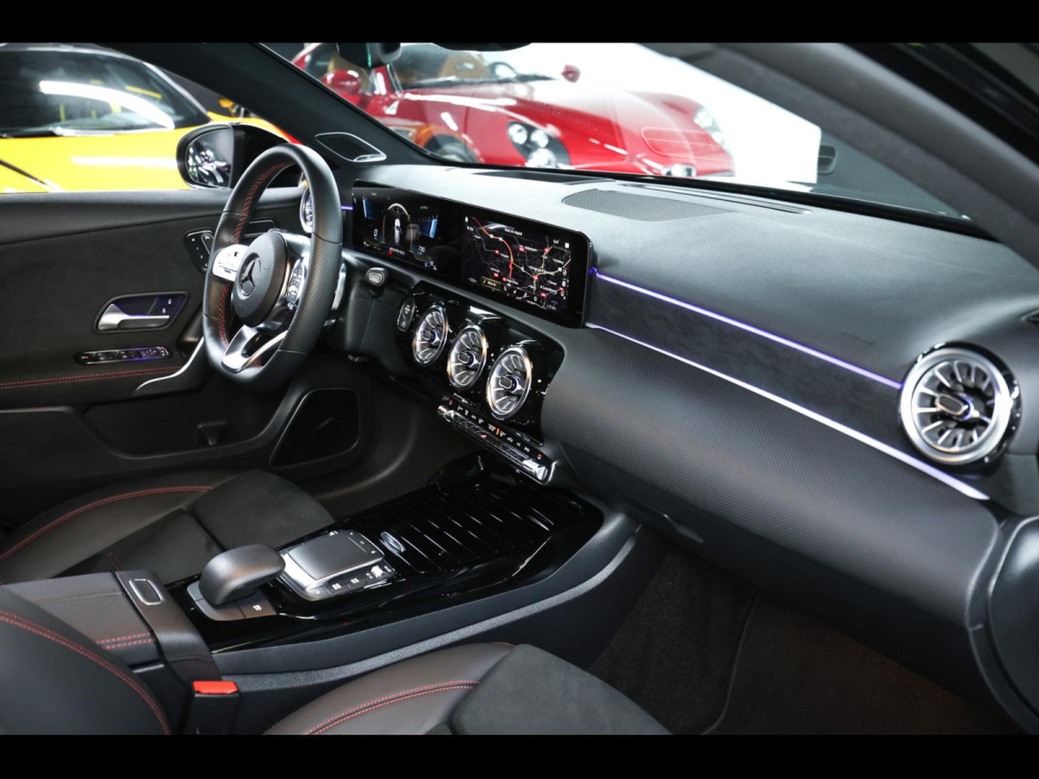 Mercedes A 45 AMG 4MATIC PACK AERODYNAMIQUE (2022) - Foto 14