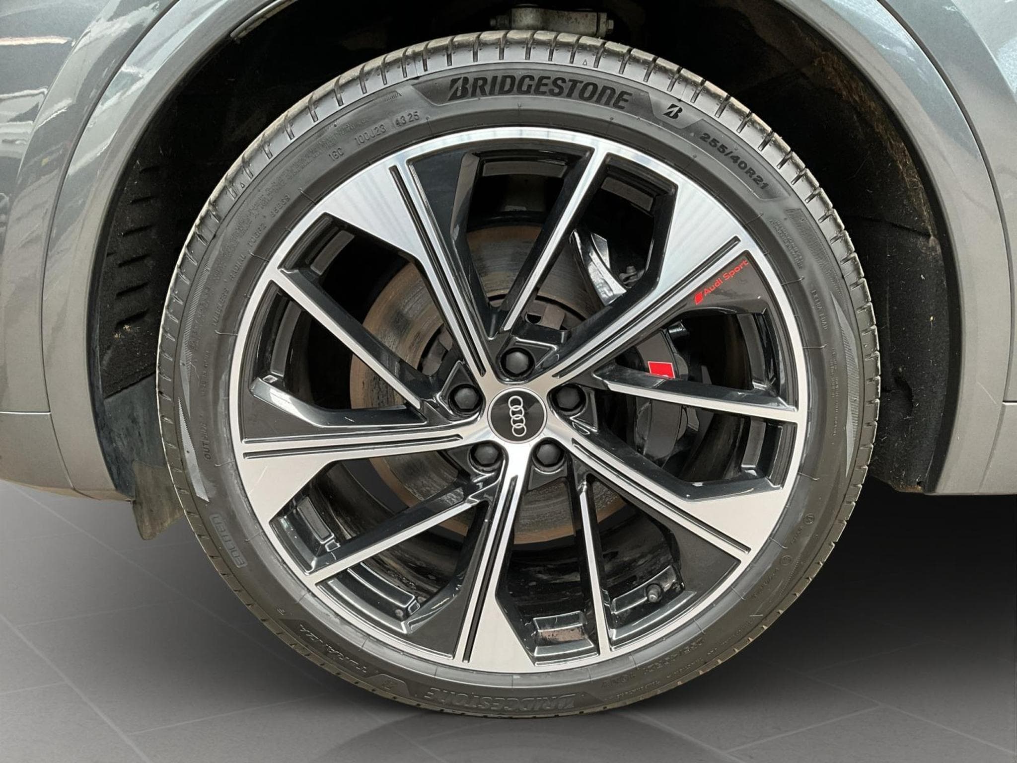 Audi SQ5 TDI+Quattro+tiptronic+Matrix-LED (2021) - Photo 8