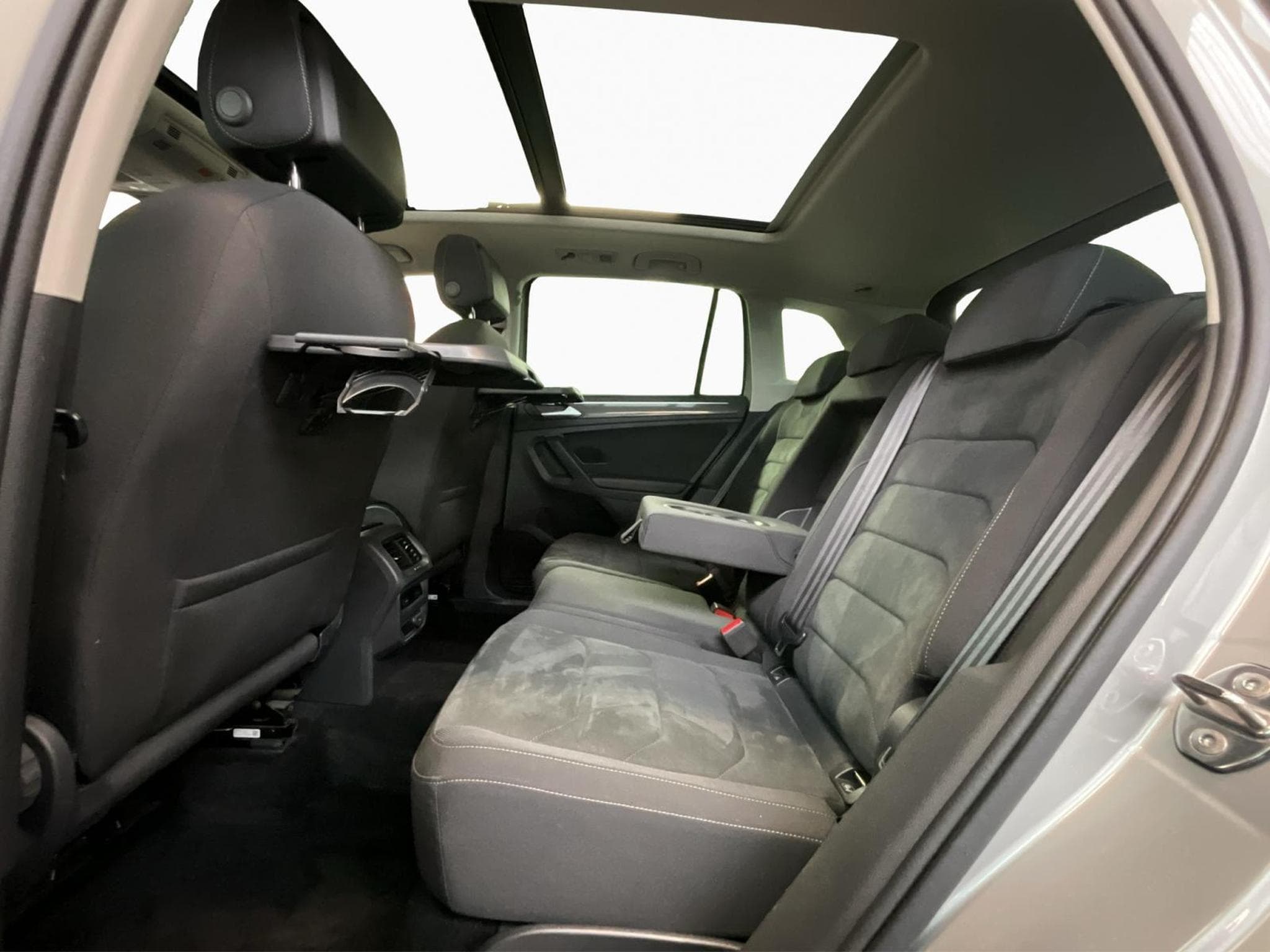 VW Tiguan Highline+R-Line+DSG+4M+ (2019) - Foto 19