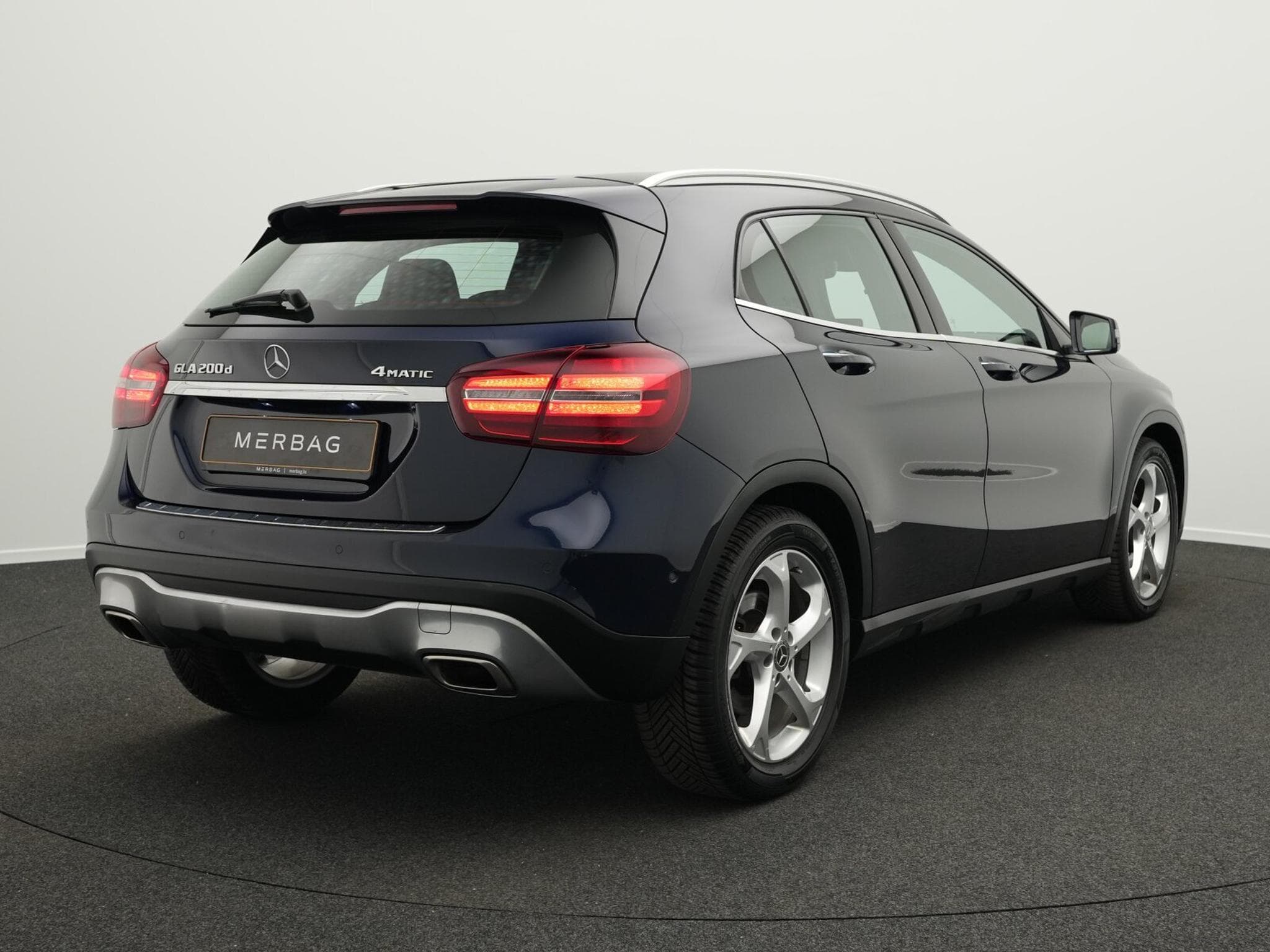 Mercedes GLA 200 d 4MATIC (2018) - Photo 3