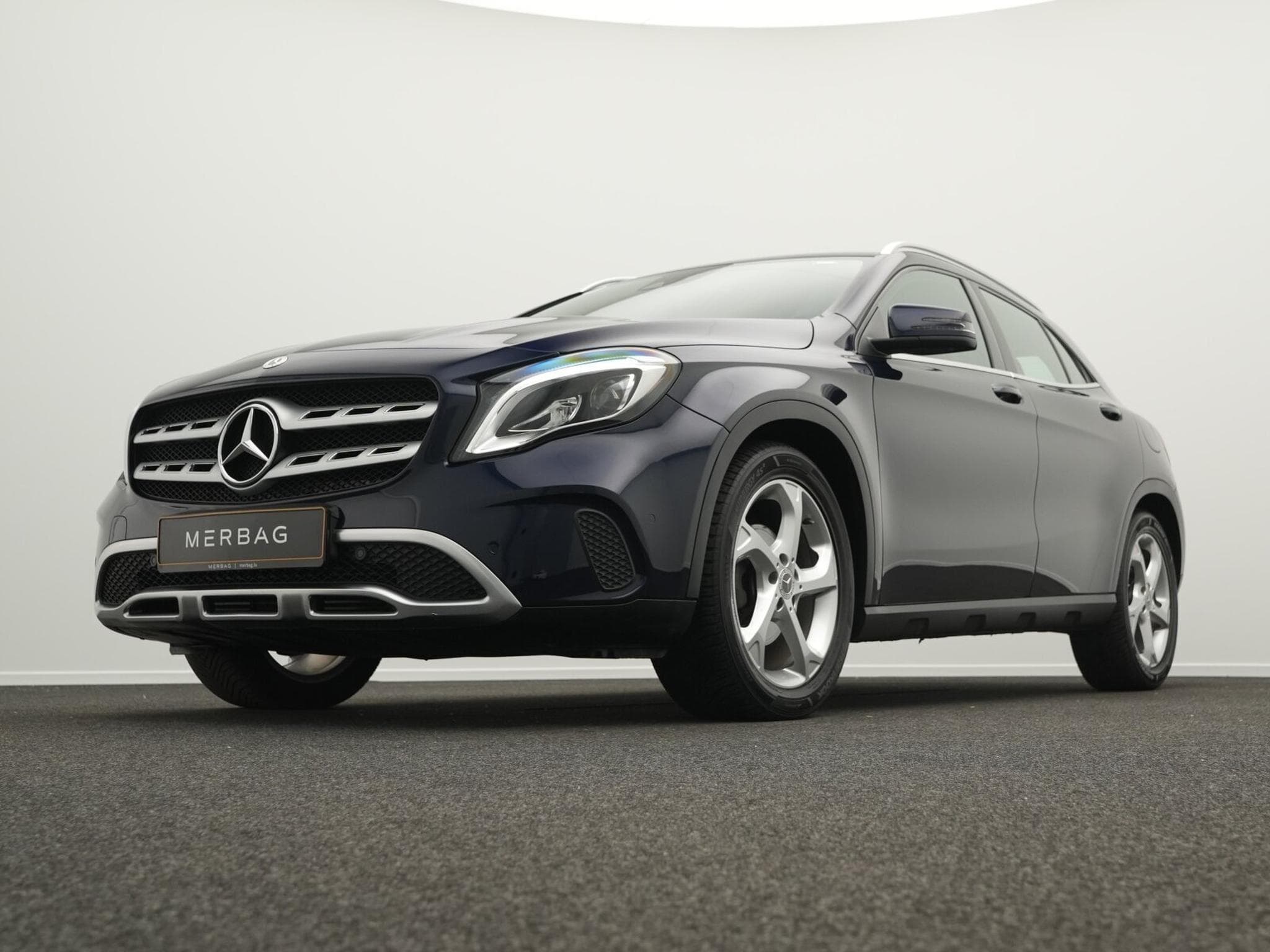 Mercedes GLA 200 d 4MATIC (2018) - Photo 8