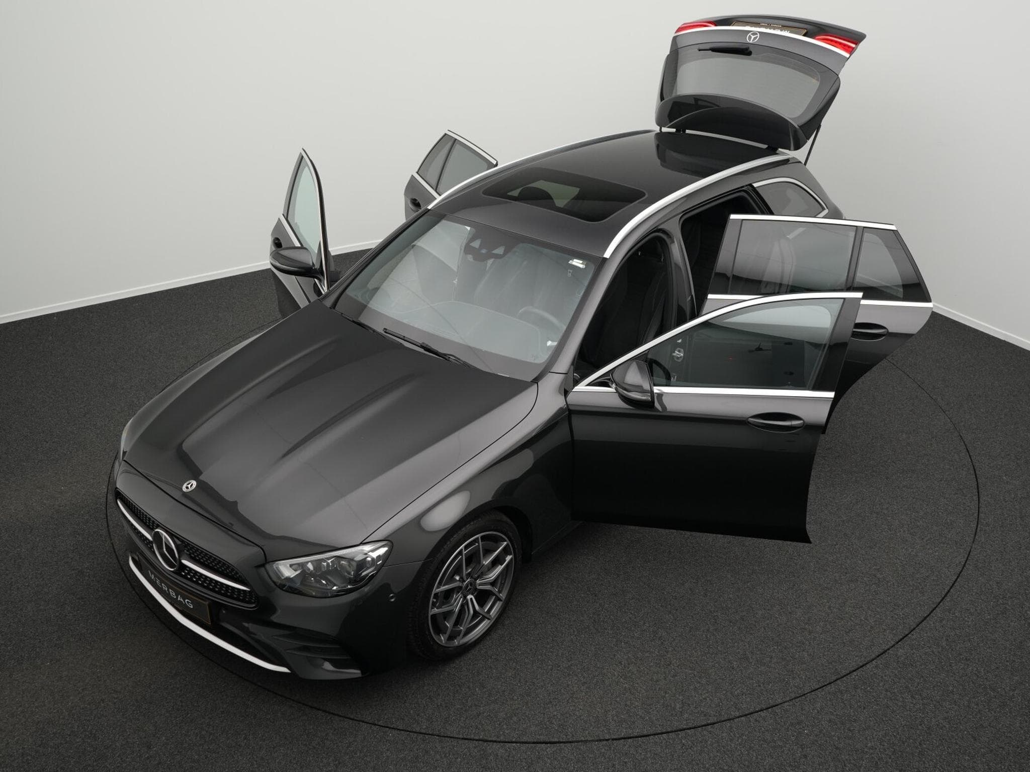 Mercedes E 200 d T AMG-Line Multi+Kamera+Distr+19" (2021) - Photo 12