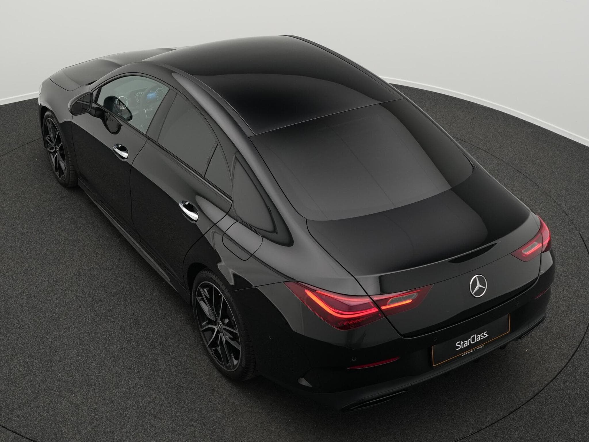 Mercedes CLA 200 d AMG-Line Cpe Multi+Kamera+Night+19" (2025) - Photo 11