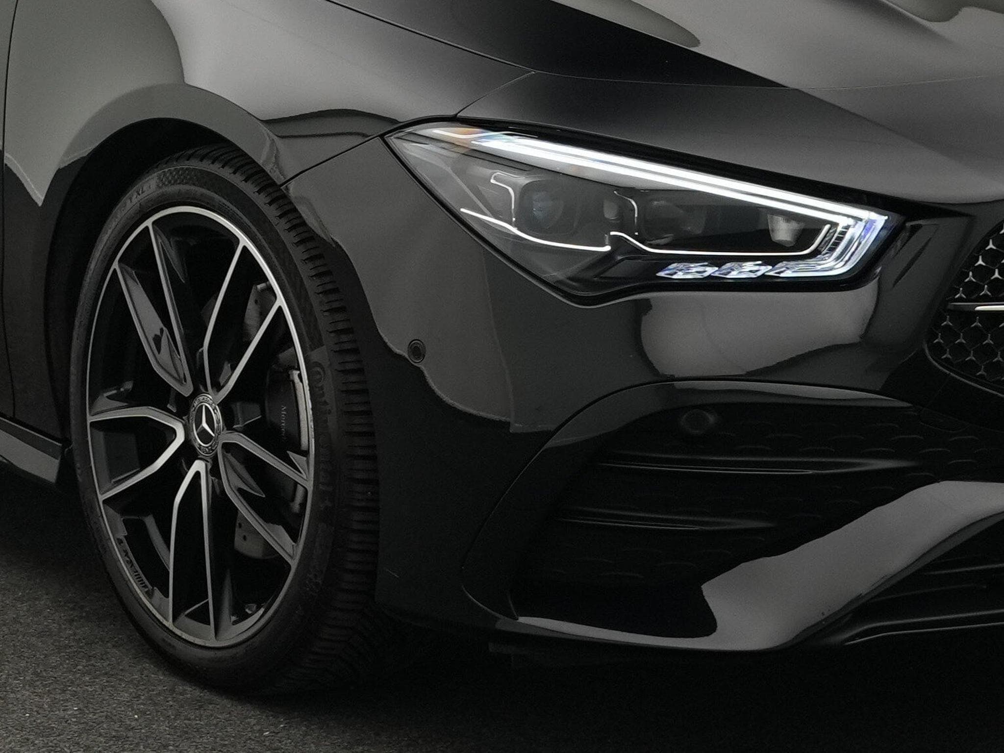 Mercedes CLA 200 d AMG-Line Cpe Multi+Kamera+Night+19" (2025) - Photo 7