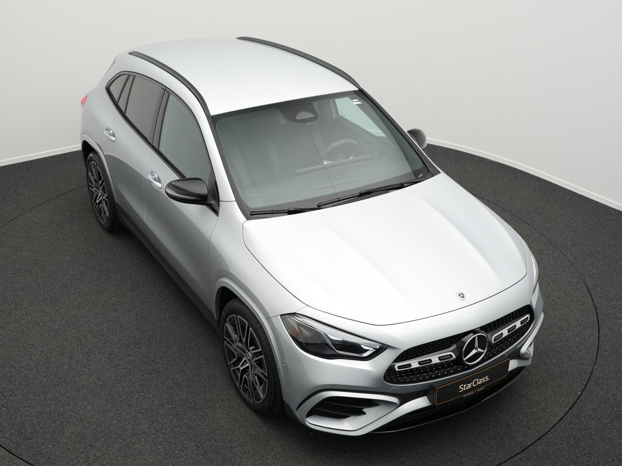 Mercedes GLA 200 d AMG-Line Multi+Kamera+AHK+Night (2025) - Photo 10