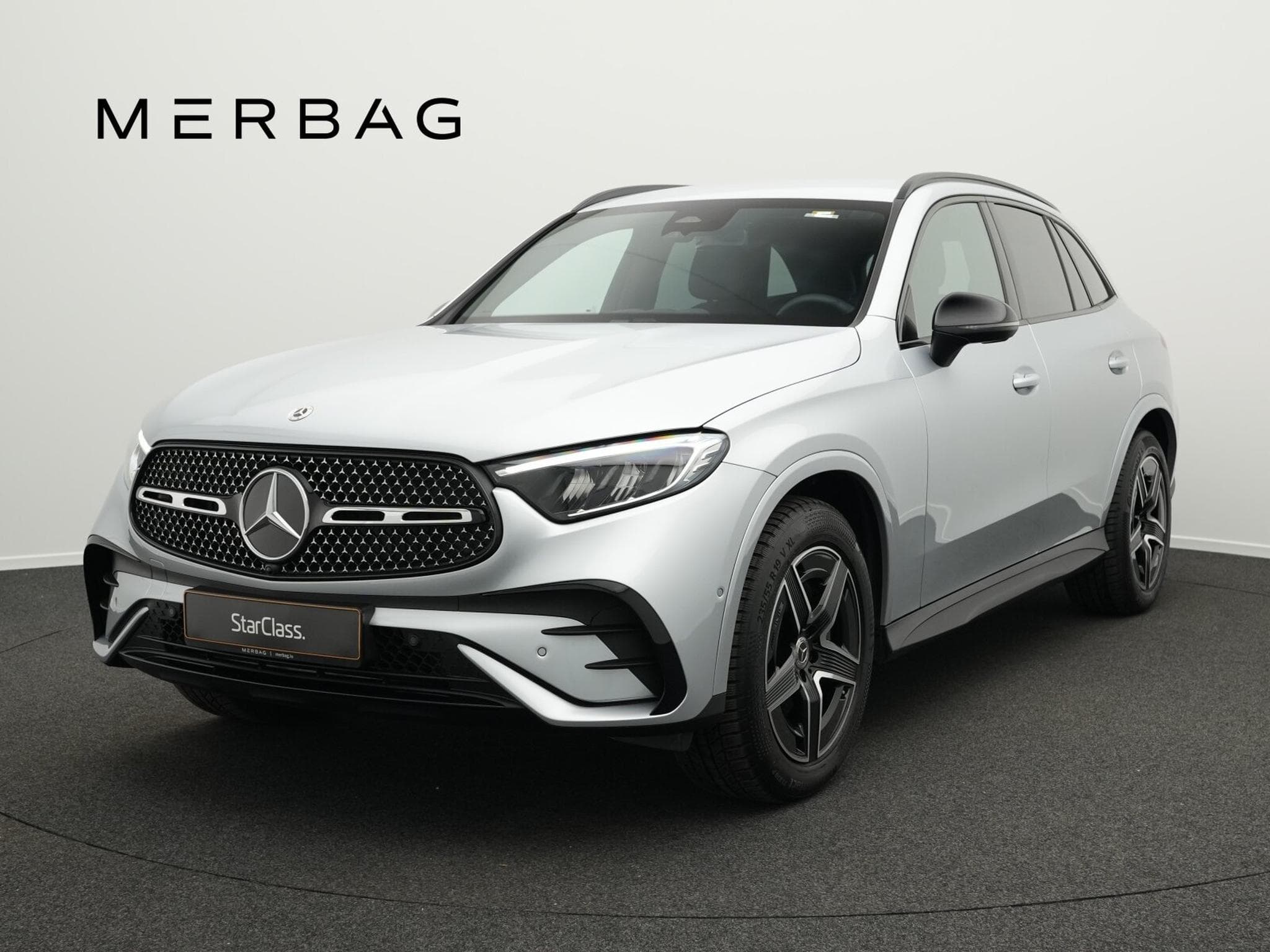 Mercedes GLC 300 d 4M AMG-Line LED+Kamera+Memo+Night+AHK (2025) - Photo 1