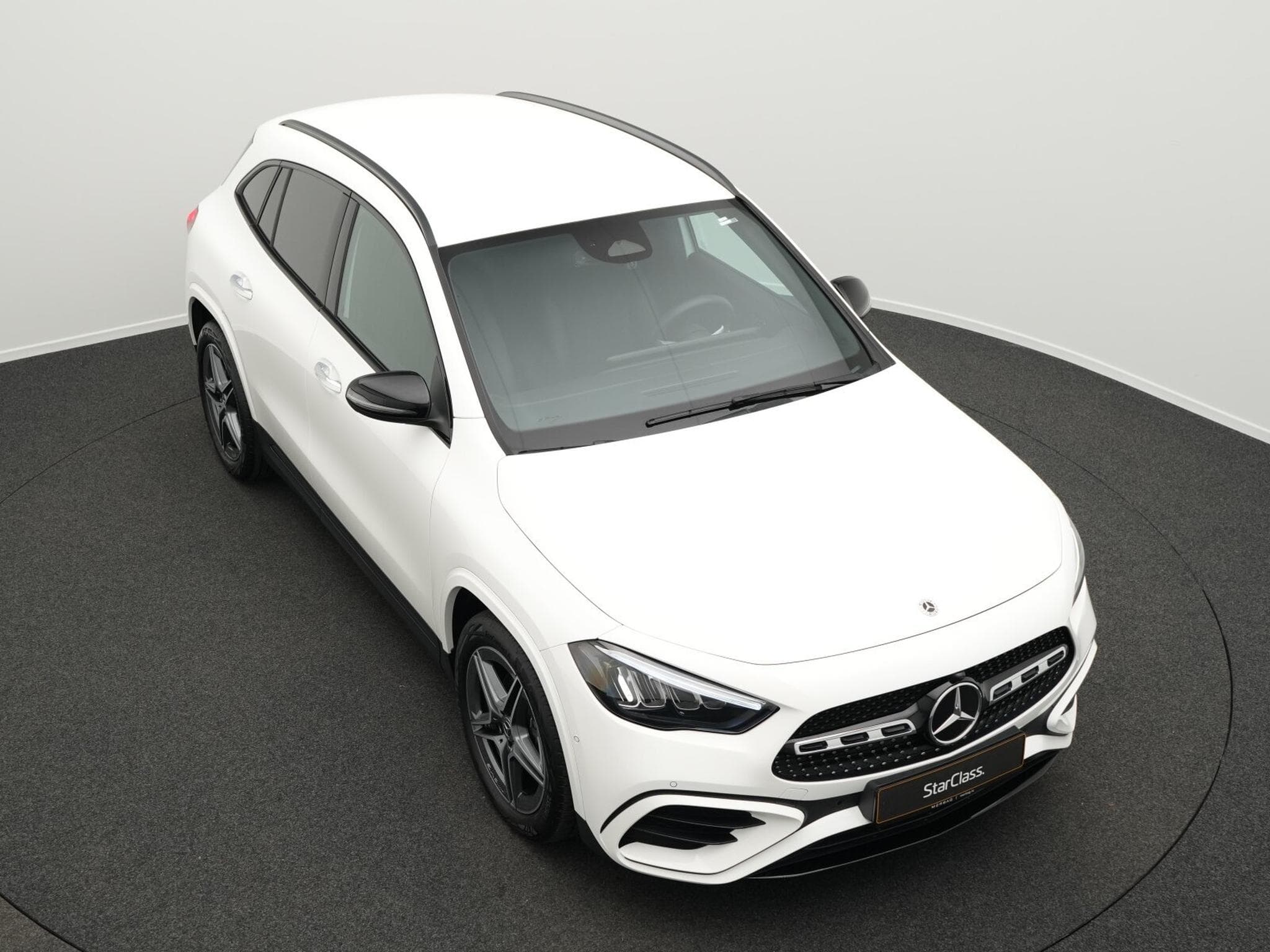 Mercedes GLA 220 4M AMG-Line LED+Kamera+Totw+Night+19" (2024) - Photo 10