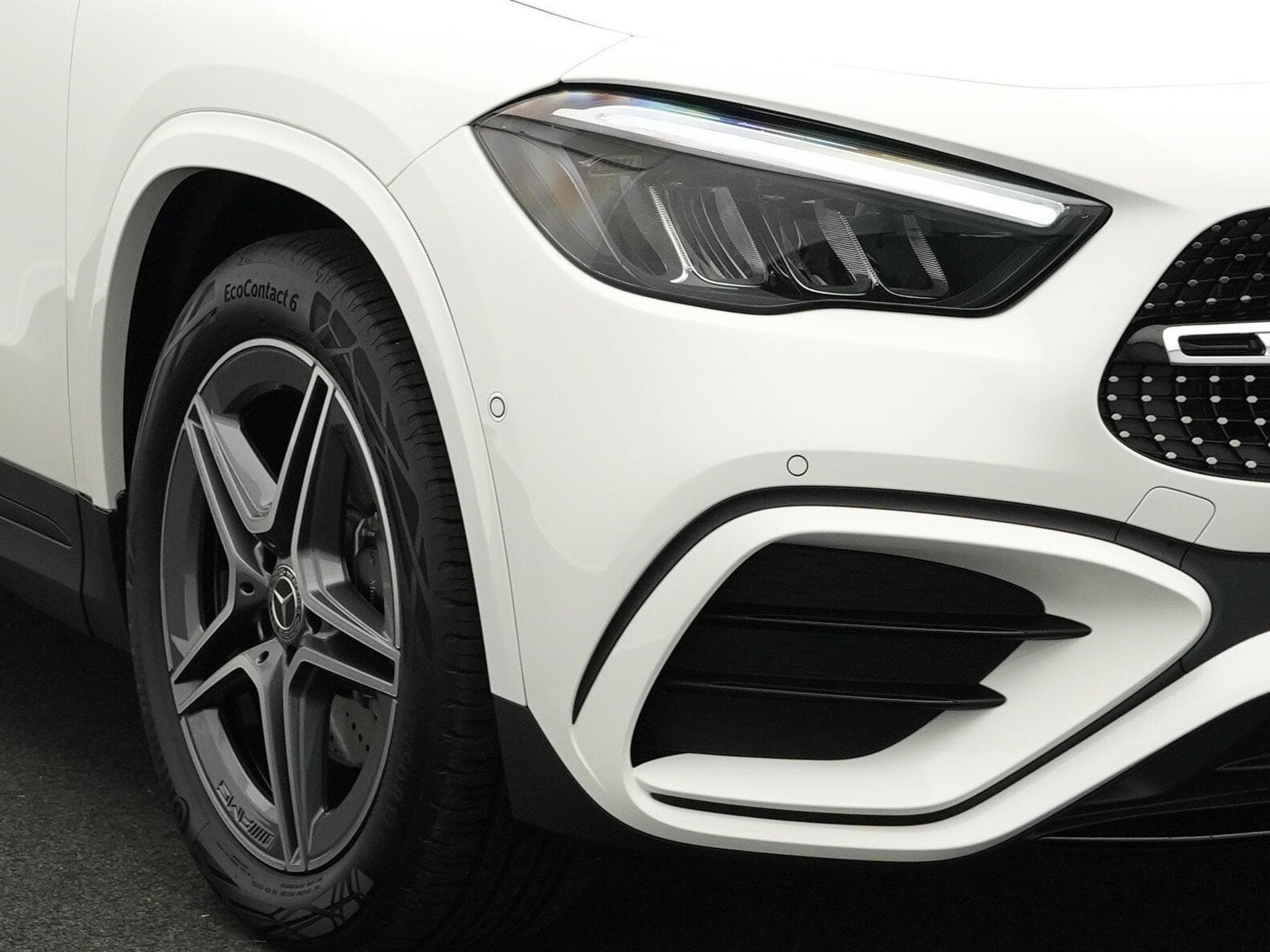 Mercedes GLA 220 4M AMG-Line LED+Kamera+Totw+Night+19" (2024) - Photo 7