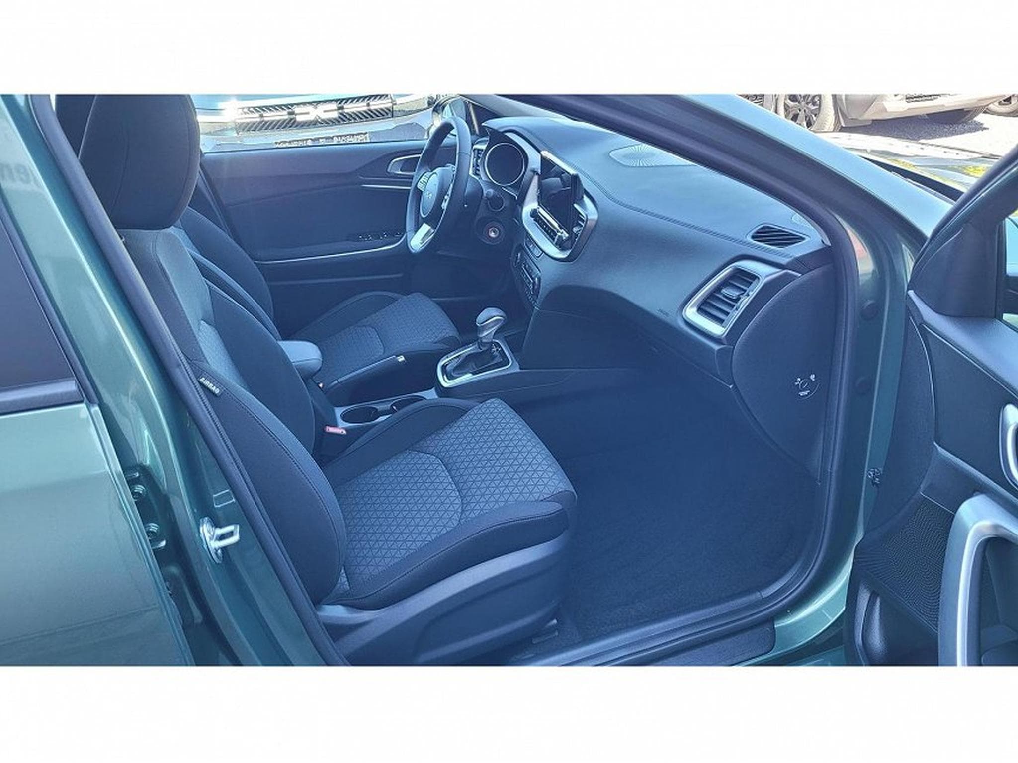 Kia Ceed (2026) - Foto 10