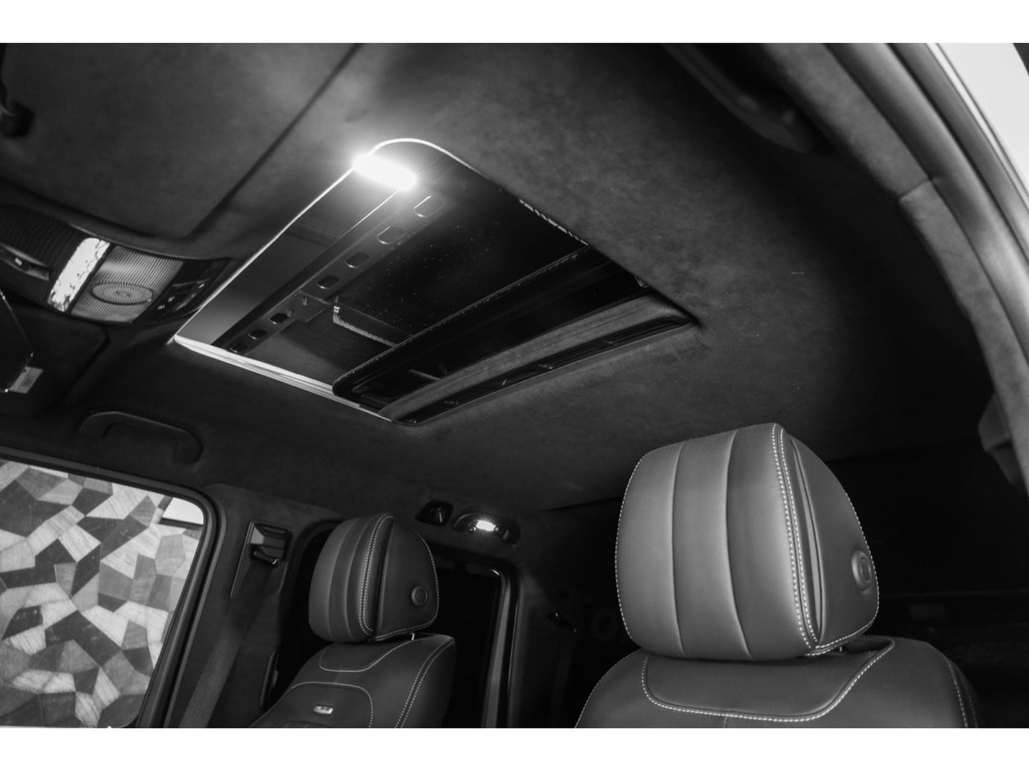 Mercedes G 63 AMG 4x4² V8 Bi-Turbo - COVERING NOIR (2024) - Photo 23