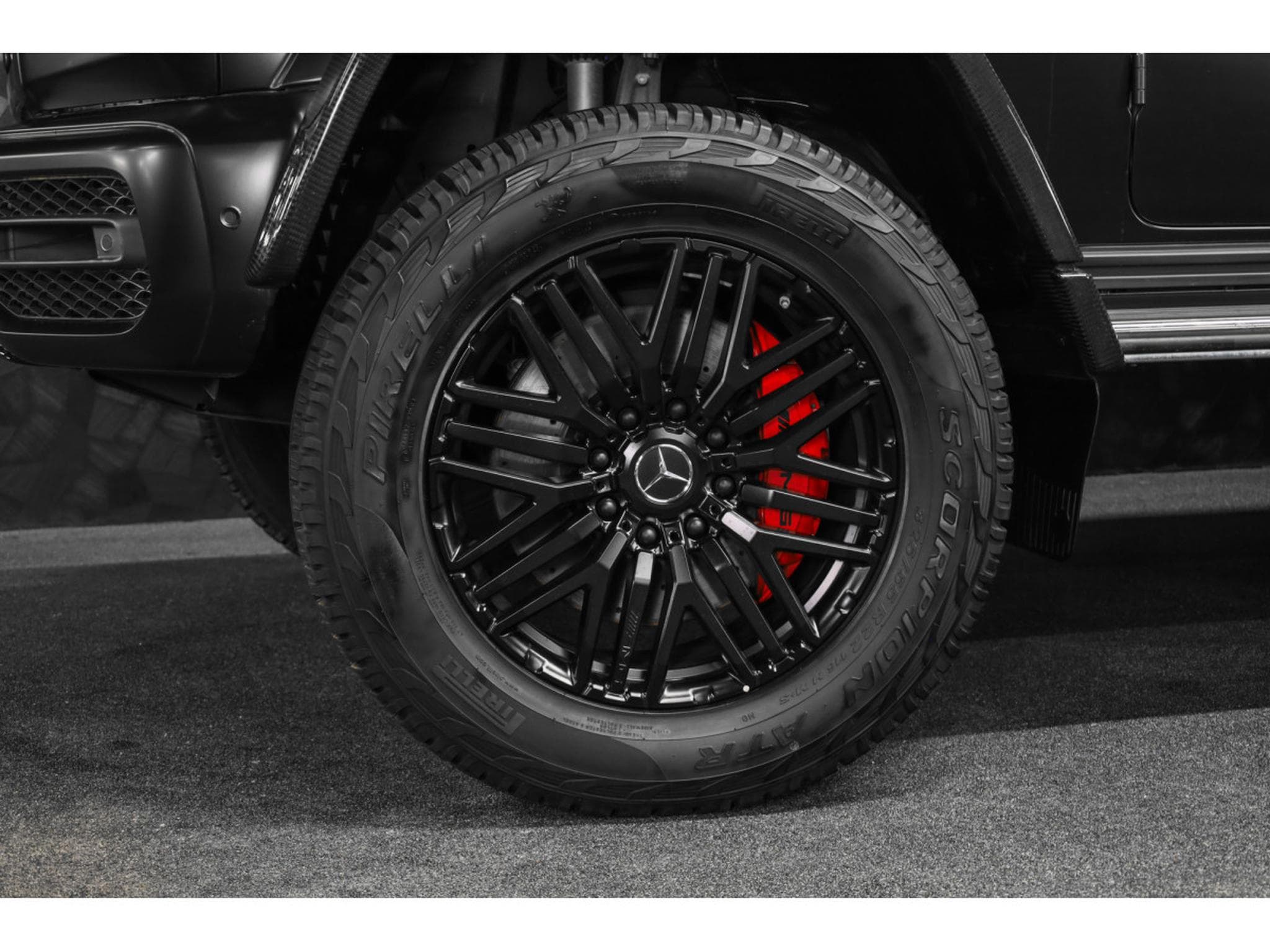 Mercedes G 63 AMG 4x4² V8 Bi-Turbo - COVERING NOIR (2024) - Photo 25