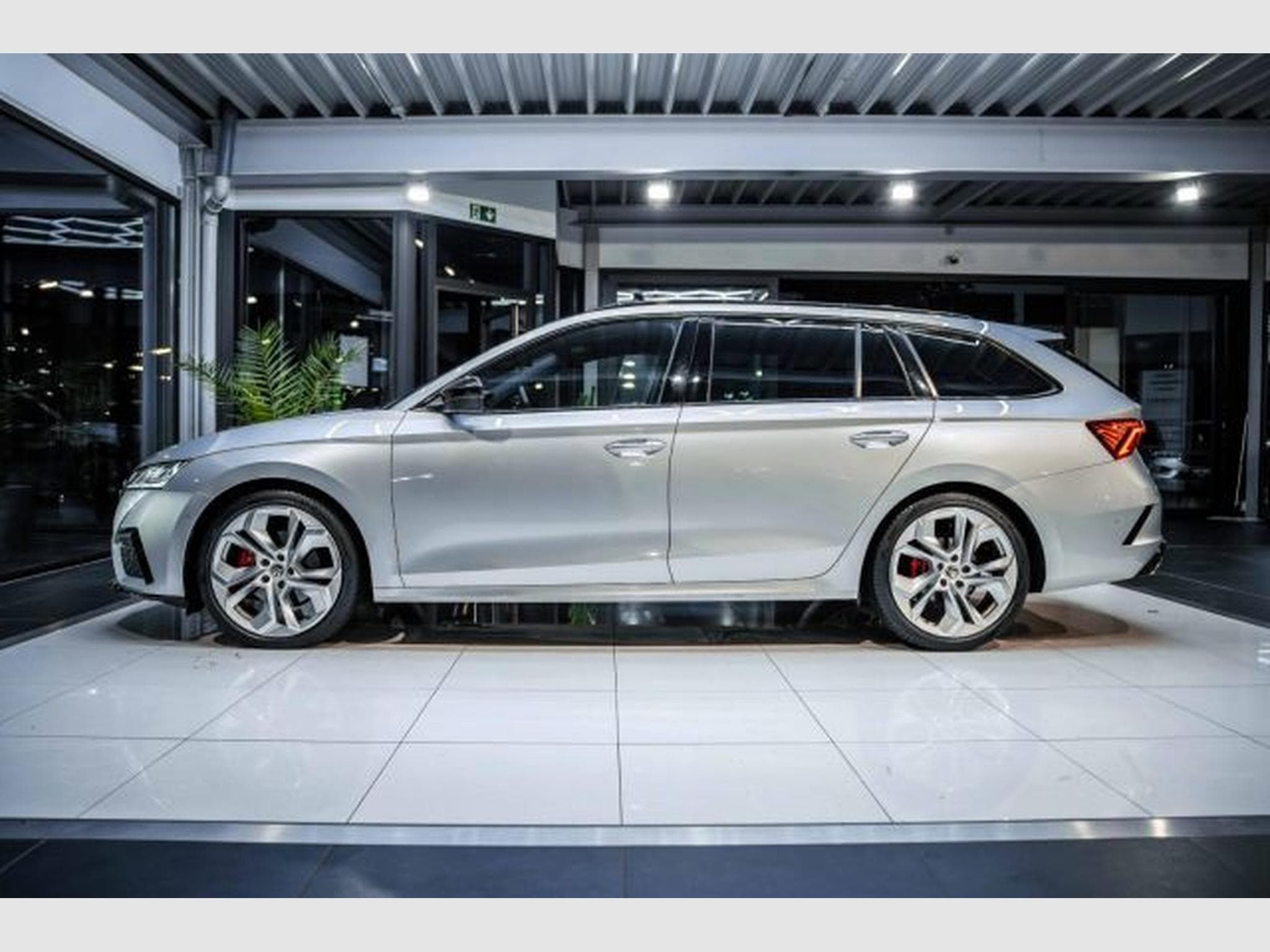 Skoda Octavia Octavia RS 2.0 TDI DSG NAVI LED Head-Up Canton (2022) - Photo 11
