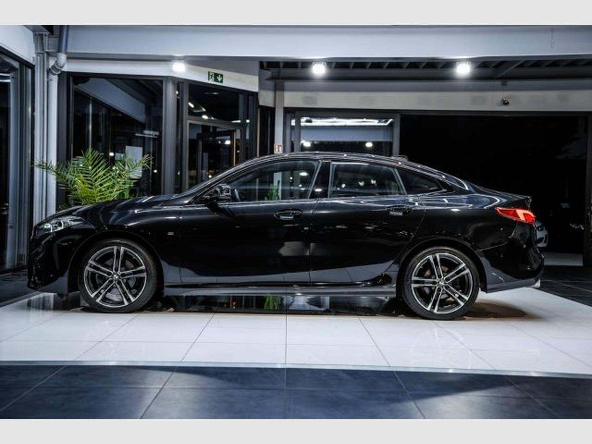 BMW 218 218i Gran Coupe M-Sport NAVI LED RFK Ambiente (2024) - Foto 10