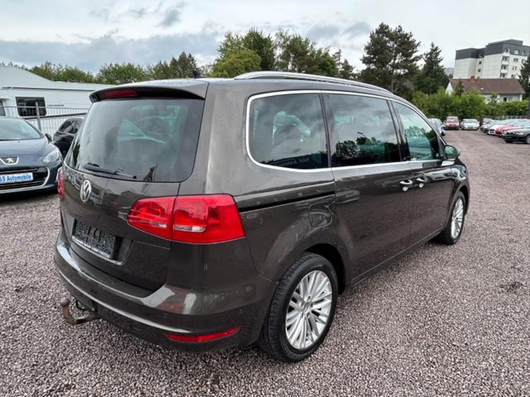 VW Sharan Sharan Cup BMT 2.0 TDI *7-Sitzer*elekt. Türen*E5 (2015) - Photo 4
