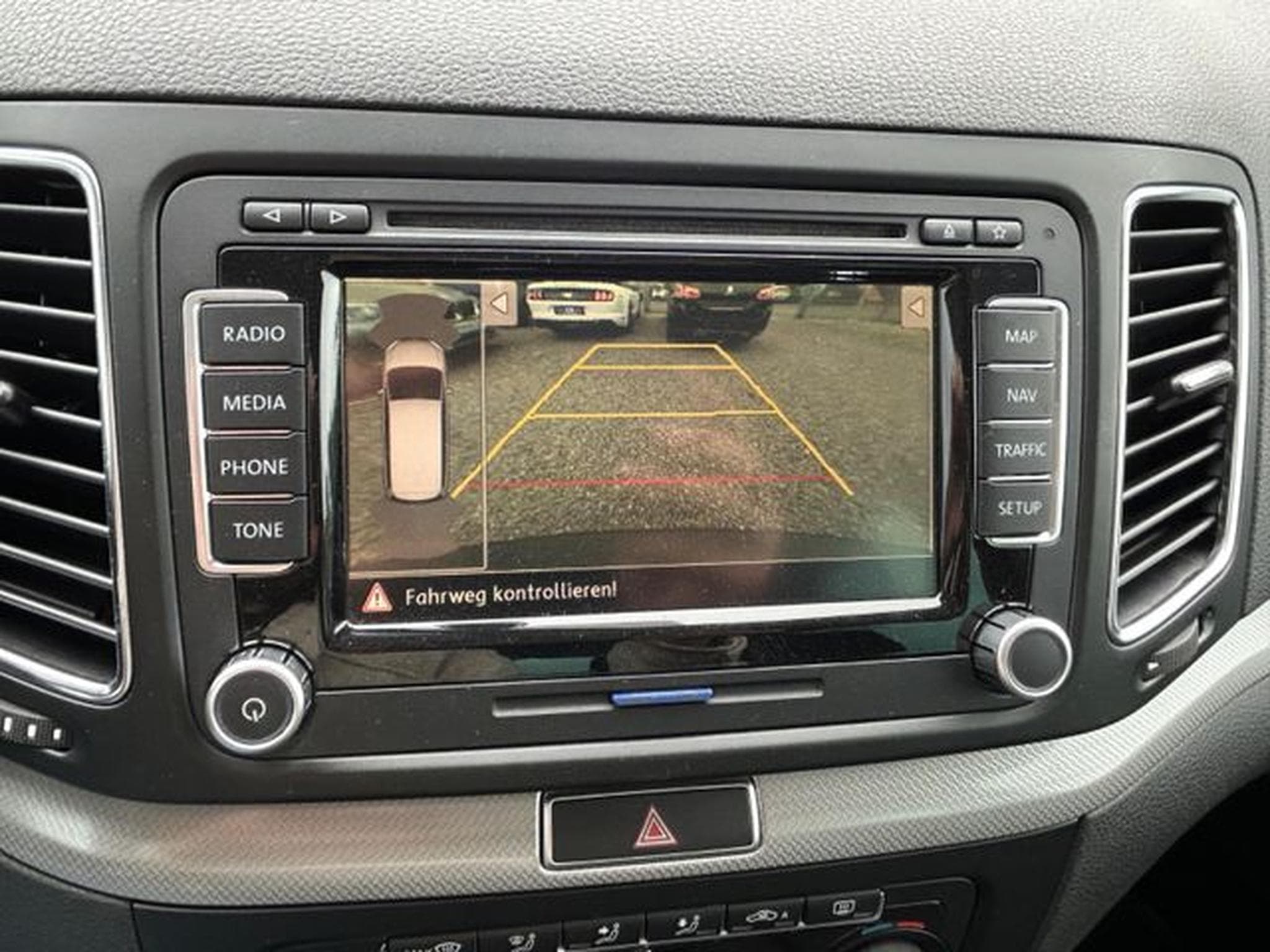 VW Sharan Sharan Match BMT *Navi*Kamera*PDC*SHZ* (2012) - Photo 12